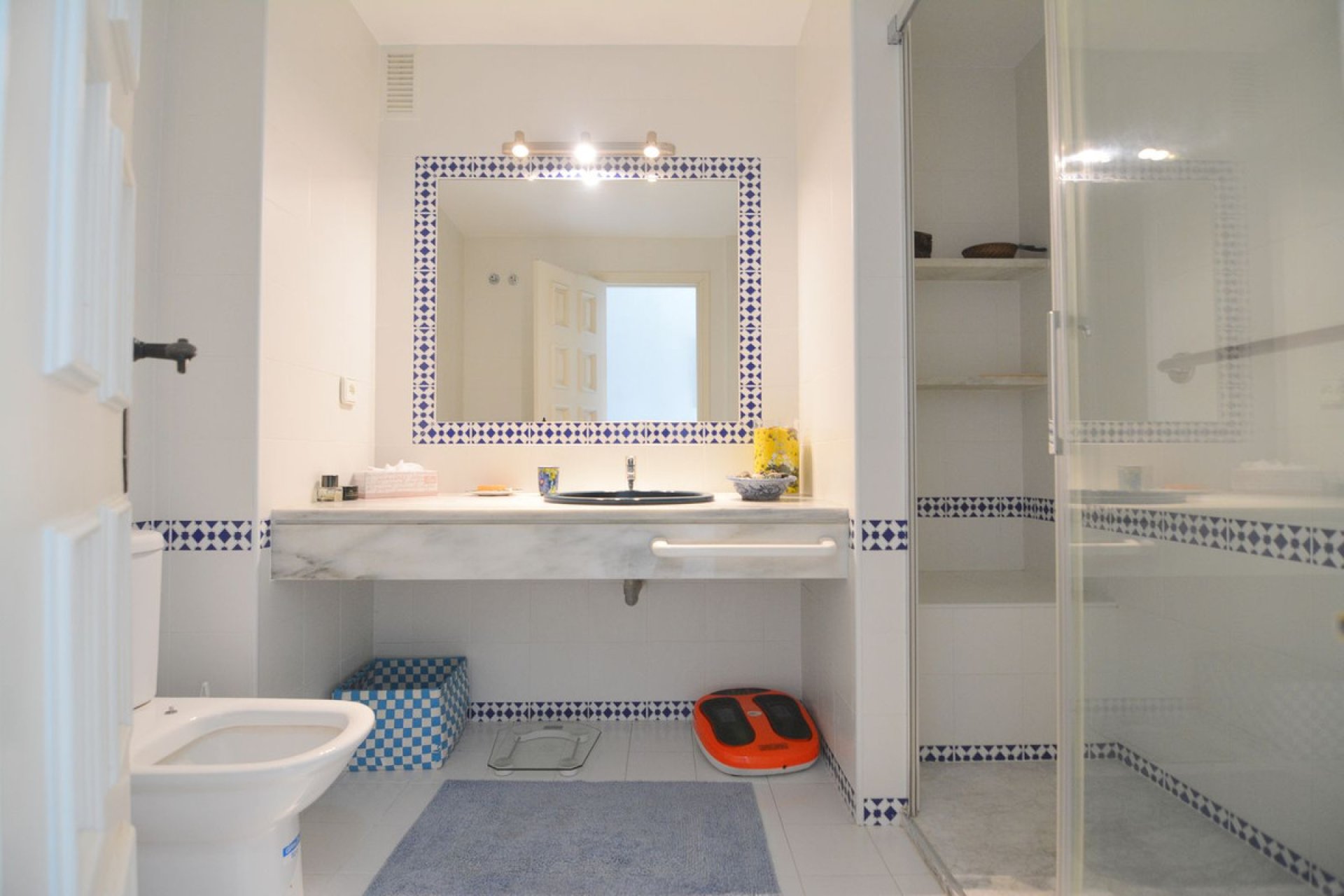 Resale - Apartment - Middle Floor Apartment - Fuengirola - Fuengirola Centro