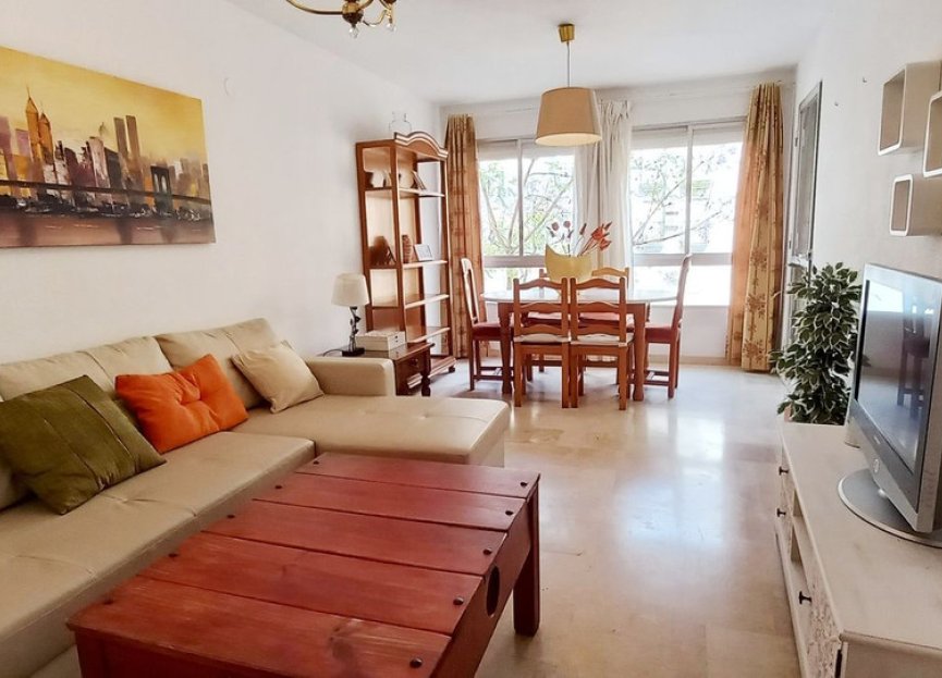 Resale - Apartment - Middle Floor Apartment - Fuengirola - Fuengirola Centro