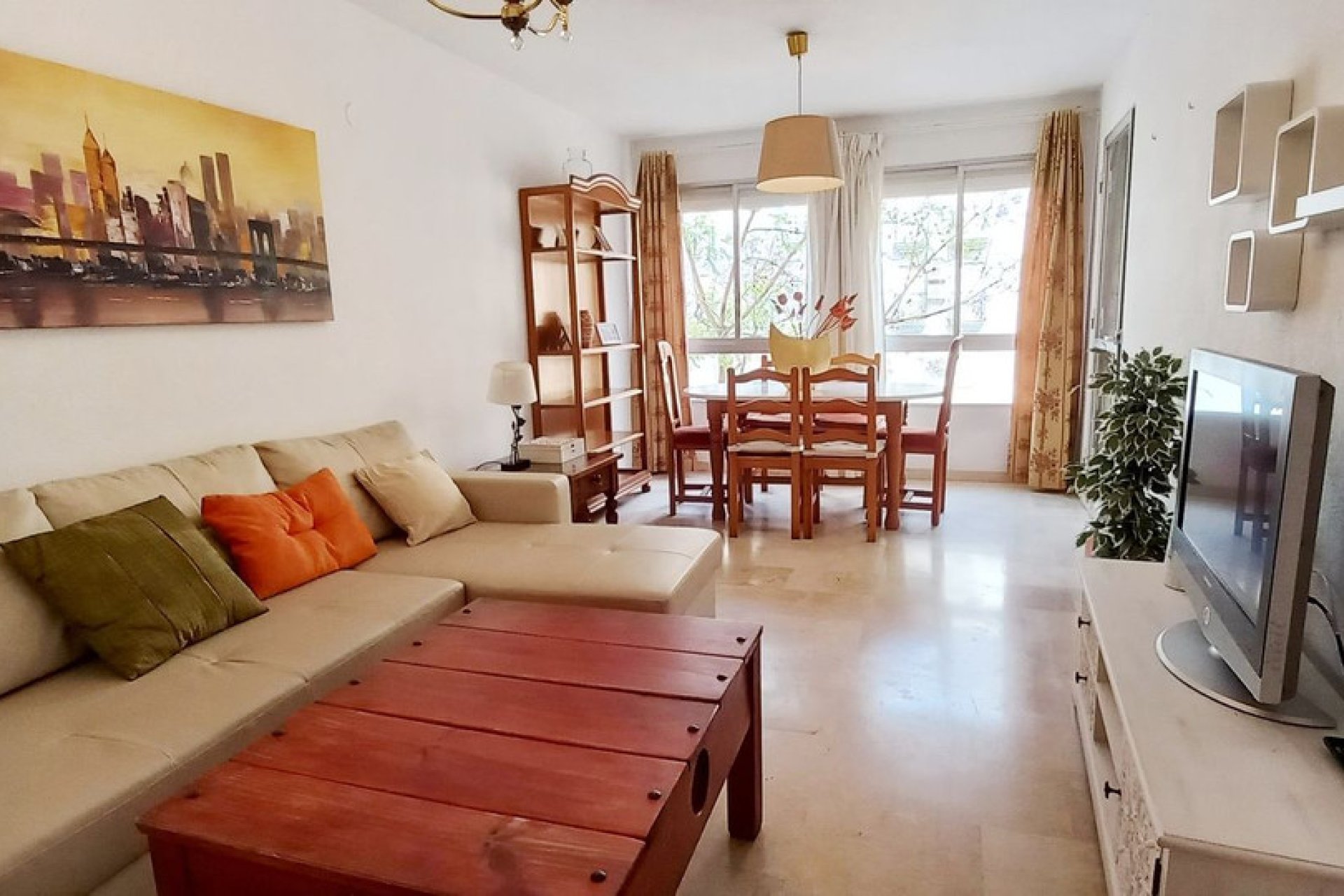 Resale - Apartment - Middle Floor Apartment - Fuengirola - Fuengirola Centro