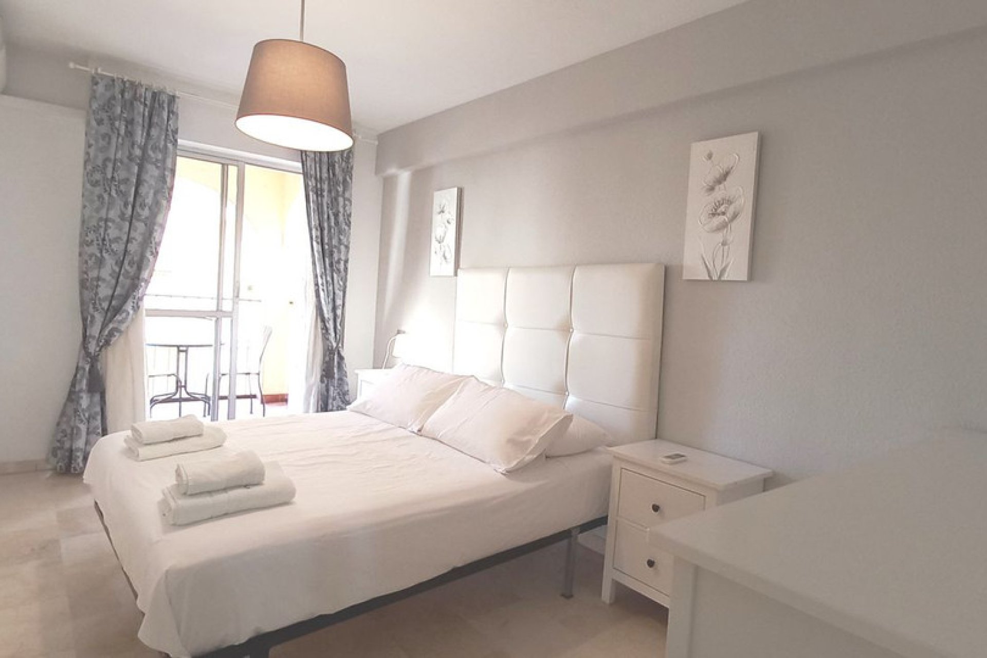 Resale - Apartment - Middle Floor Apartment - Fuengirola - Fuengirola Centro