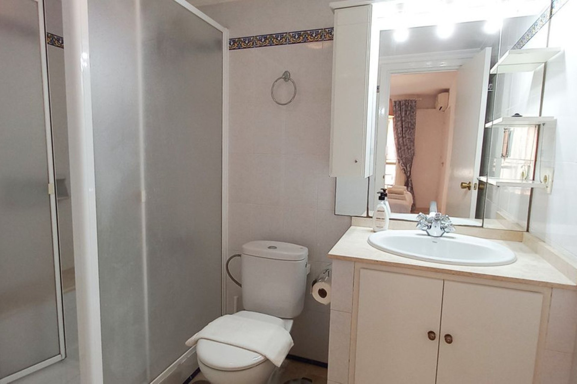 Resale - Apartment - Middle Floor Apartment - Fuengirola - Fuengirola Centro