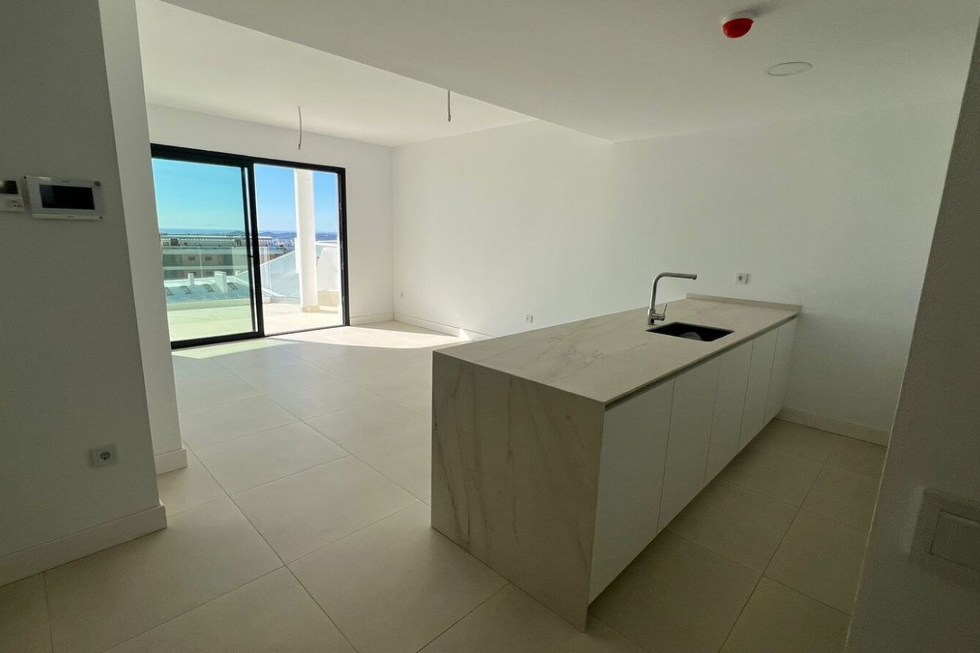 Resale - Apartment - Middle Floor Apartment - Fuengirola - Fuengirola Centro