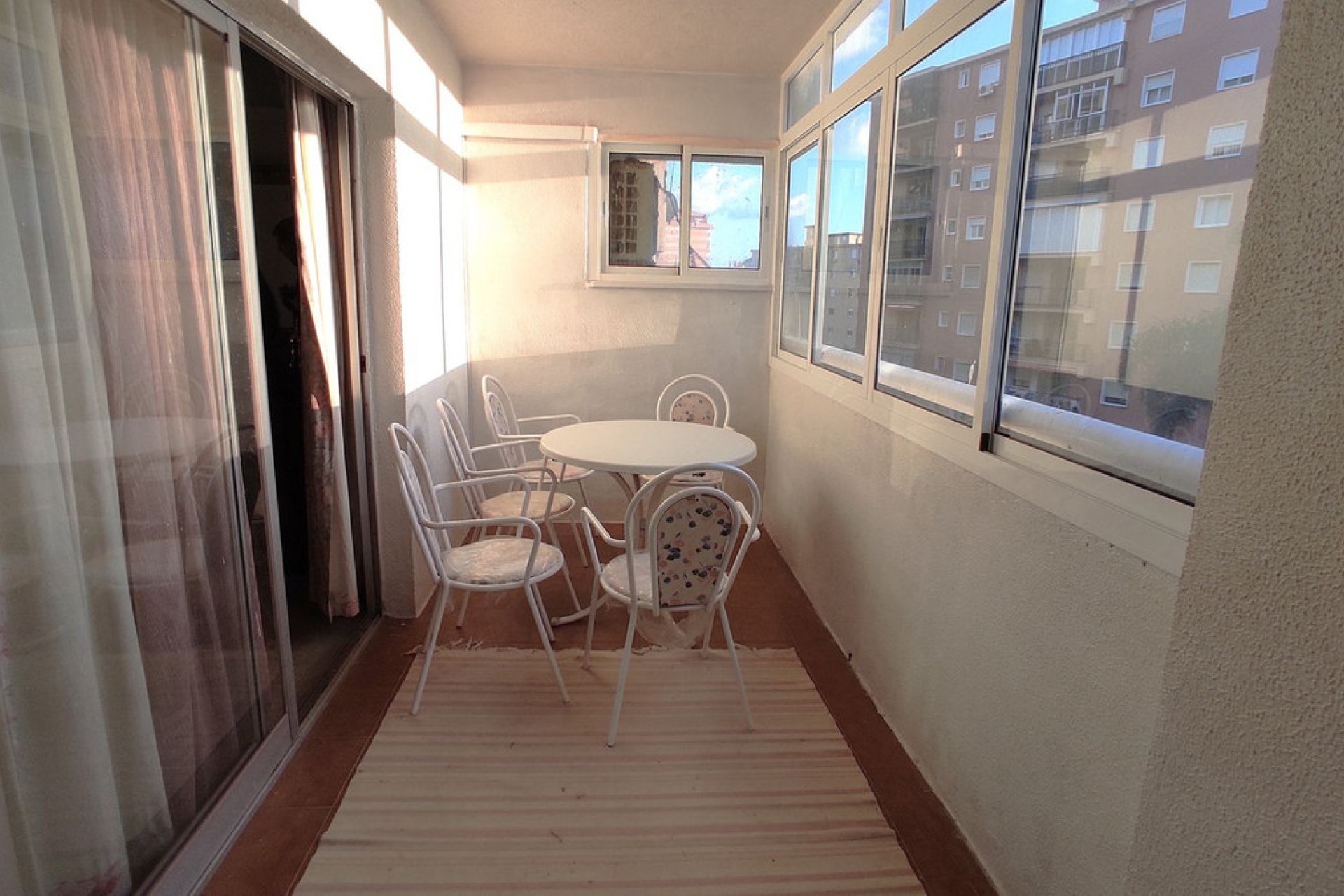 Resale - Apartment - Middle Floor Apartment - Fuengirola - Fuengirola Centro