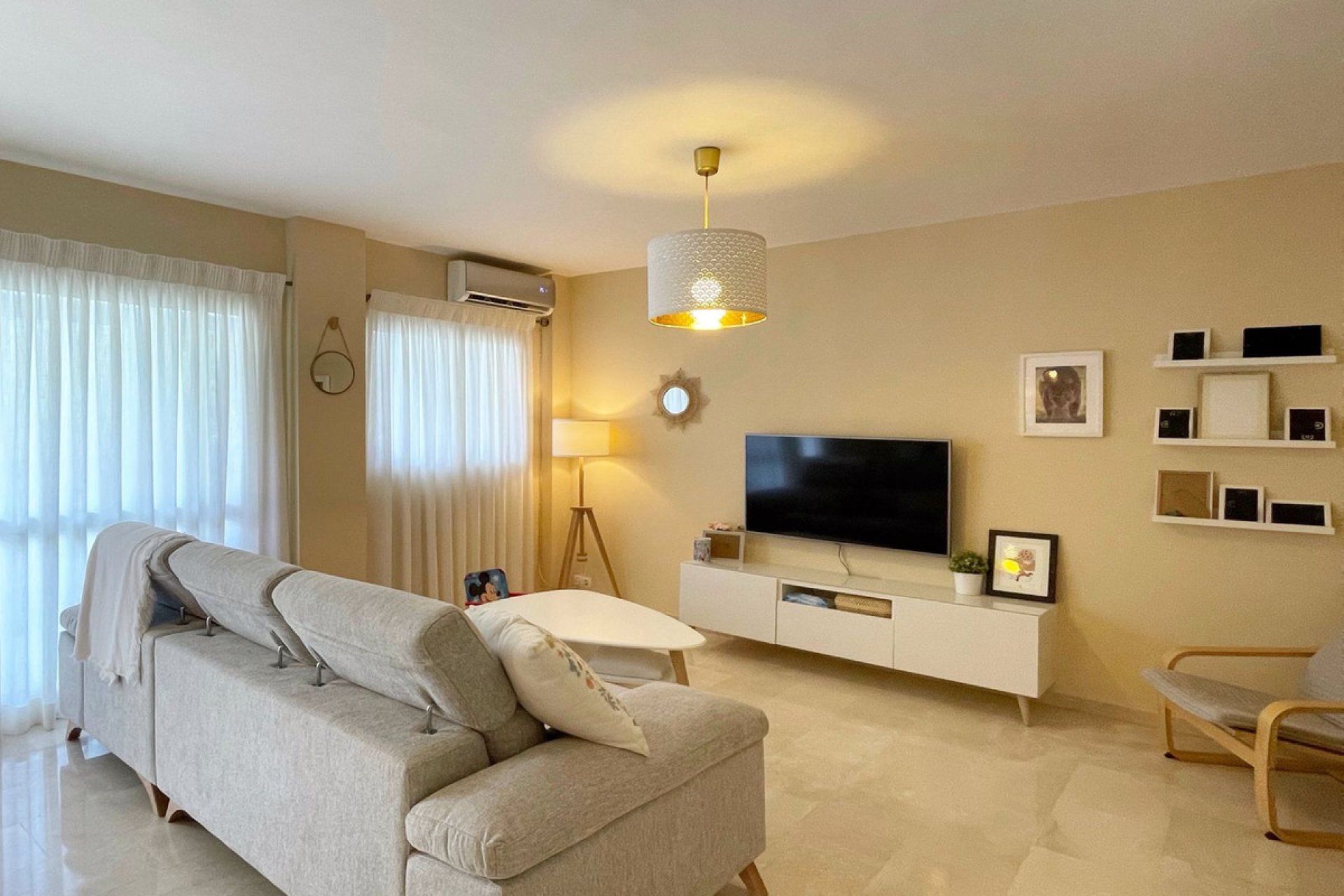 Resale - Apartment - Middle Floor Apartment - Fuengirola - Fuengirola Centro