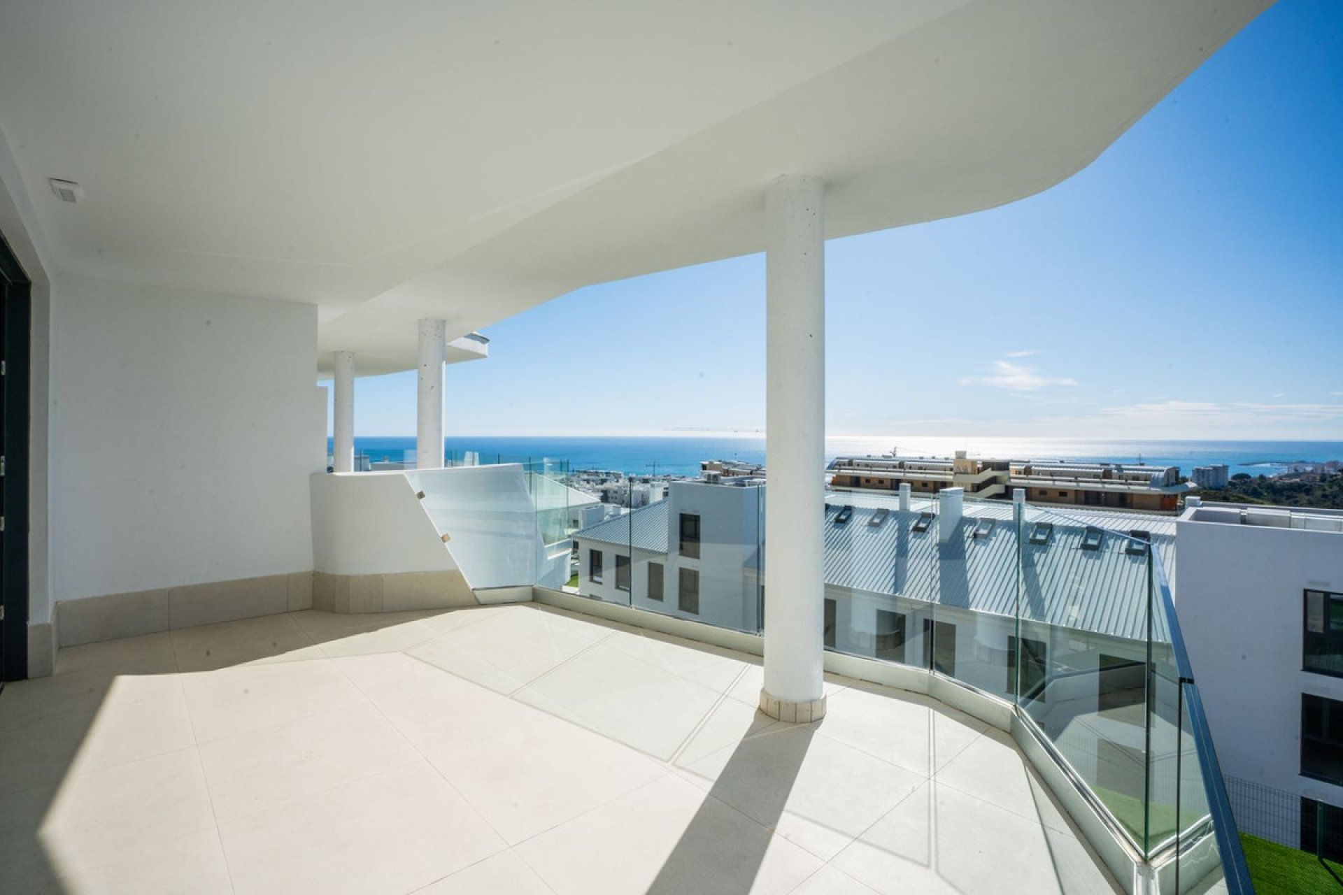 Resale - Apartment - Middle Floor Apartment - Fuengirola - Fuengirola Centro