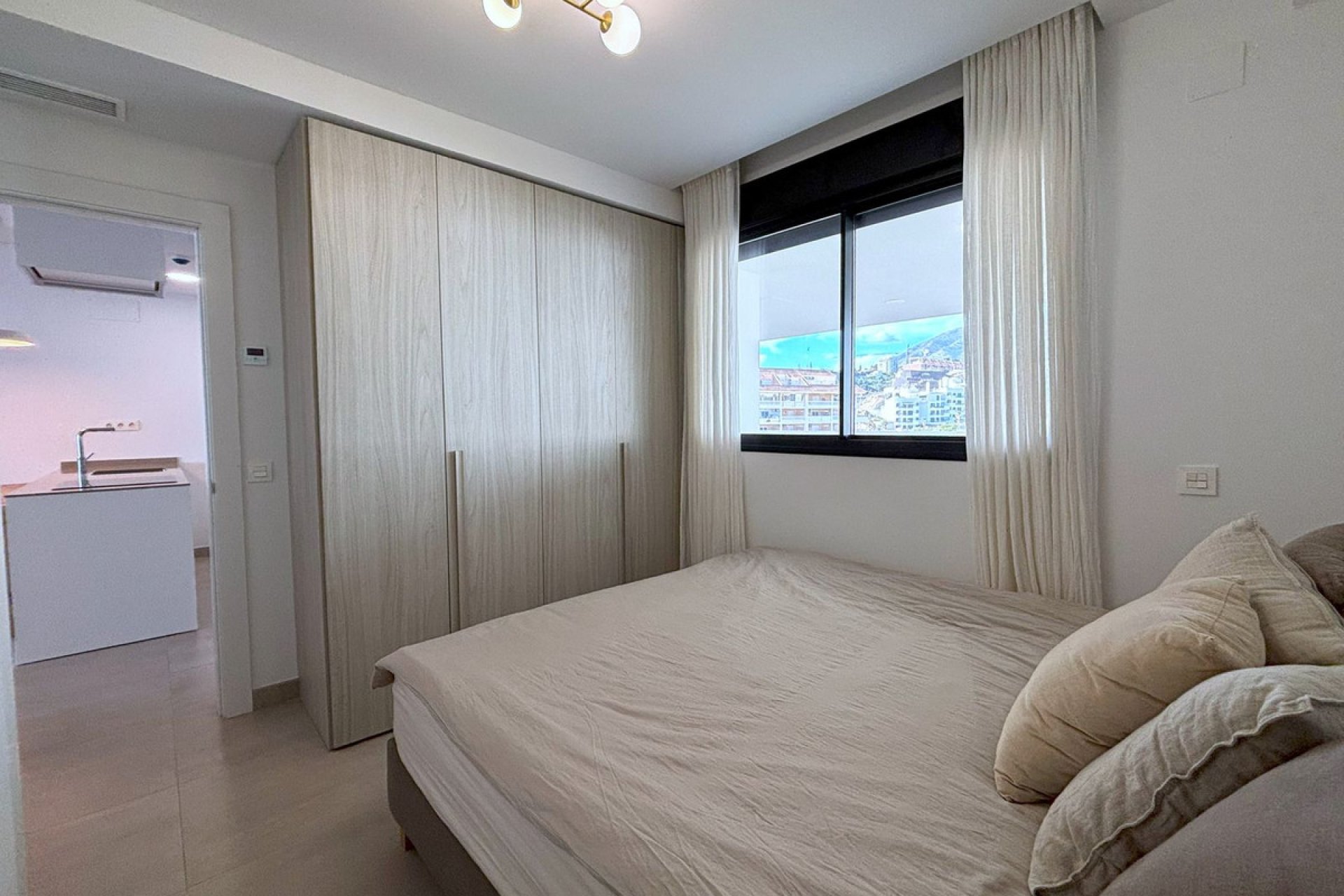 Resale - Apartment - Middle Floor Apartment - Fuengirola - Fuengirola Centro