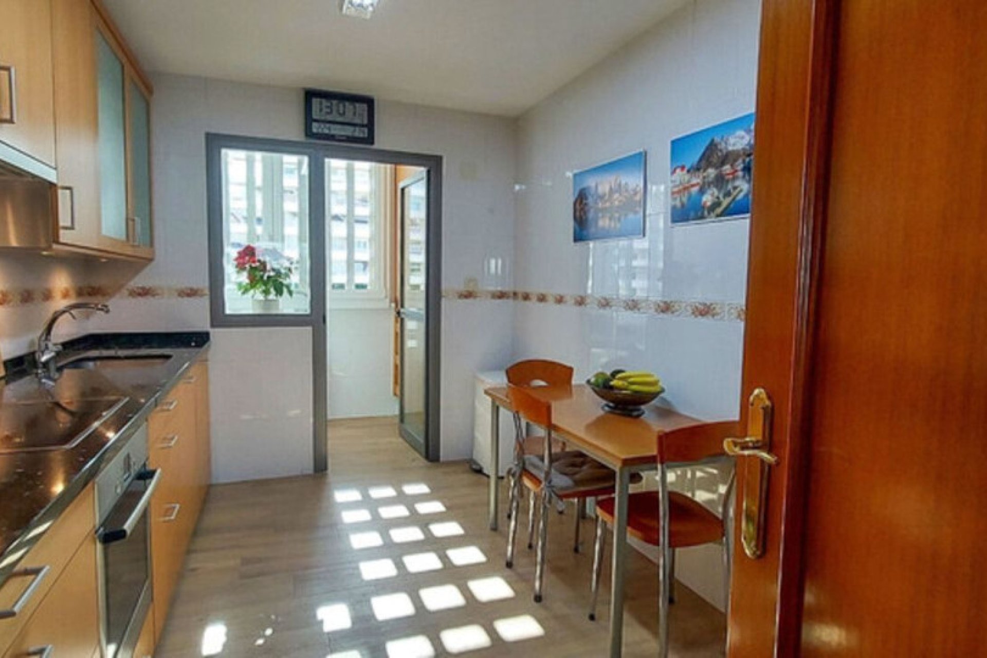 Resale - Apartment - Middle Floor Apartment - Fuengirola - Fuengirola Centro