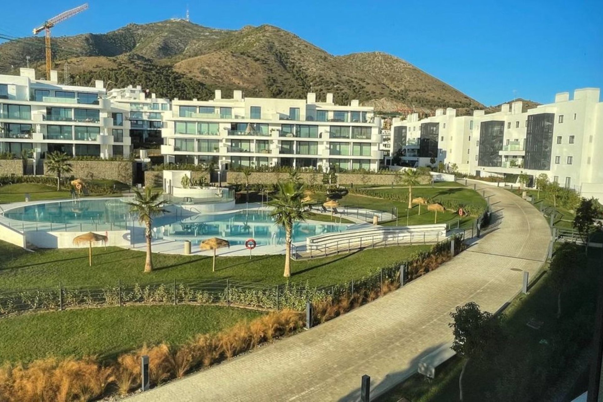 Resale - Apartment - Middle Floor Apartment - Fuengirola - Fuengirola Centro