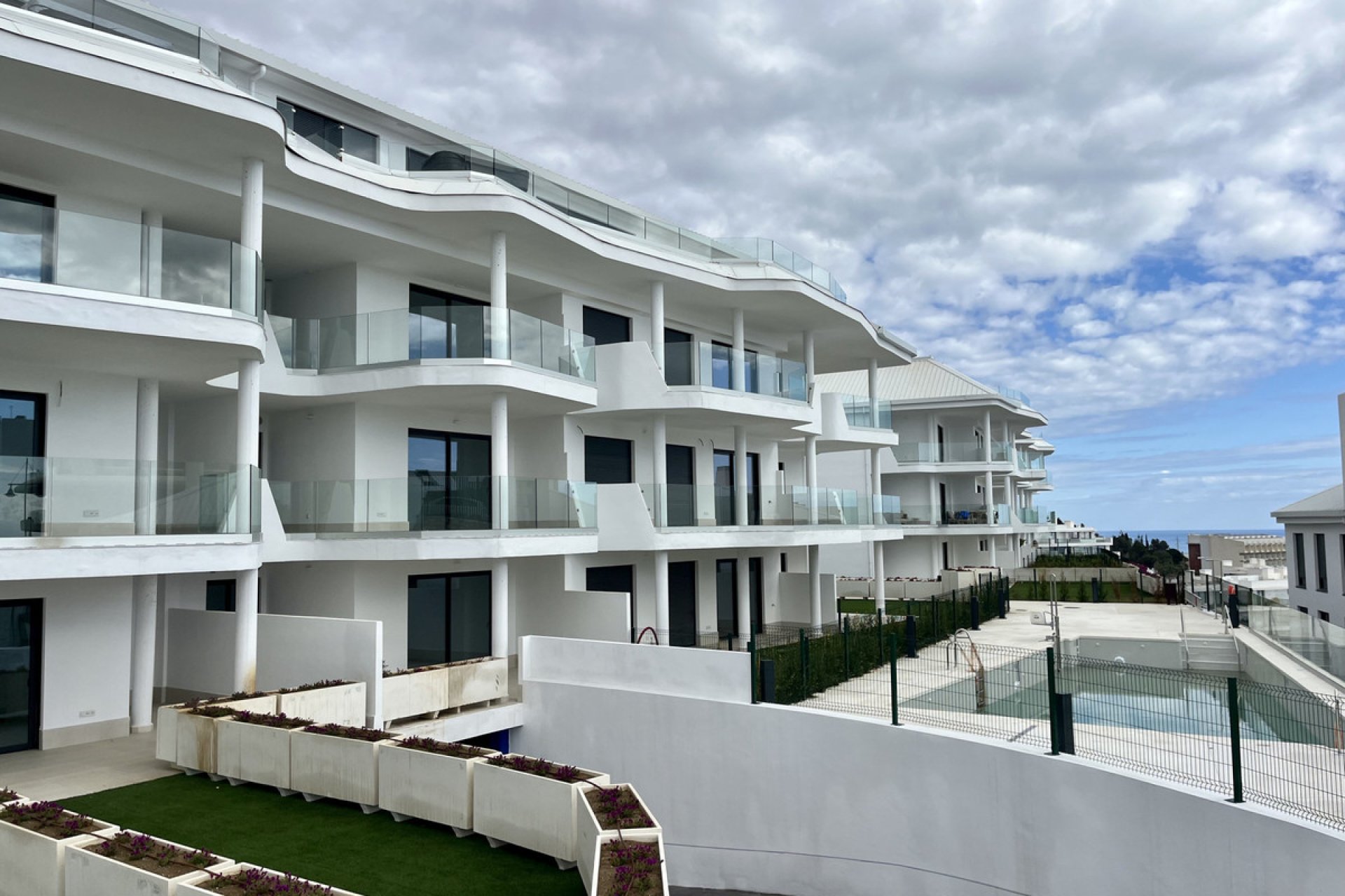 Resale - Apartment - Middle Floor Apartment - Fuengirola - Fuengirola Centro