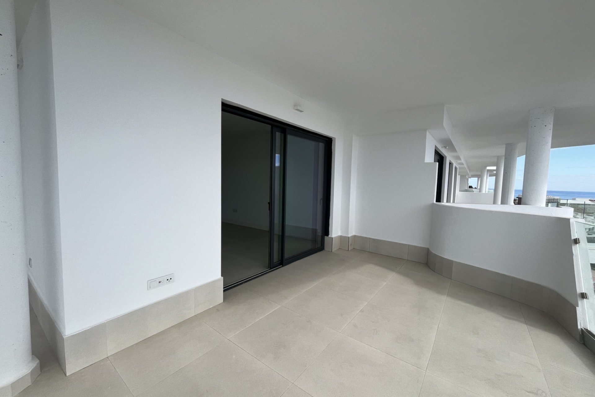 Resale - Apartment - Middle Floor Apartment - Fuengirola - Fuengirola Centro