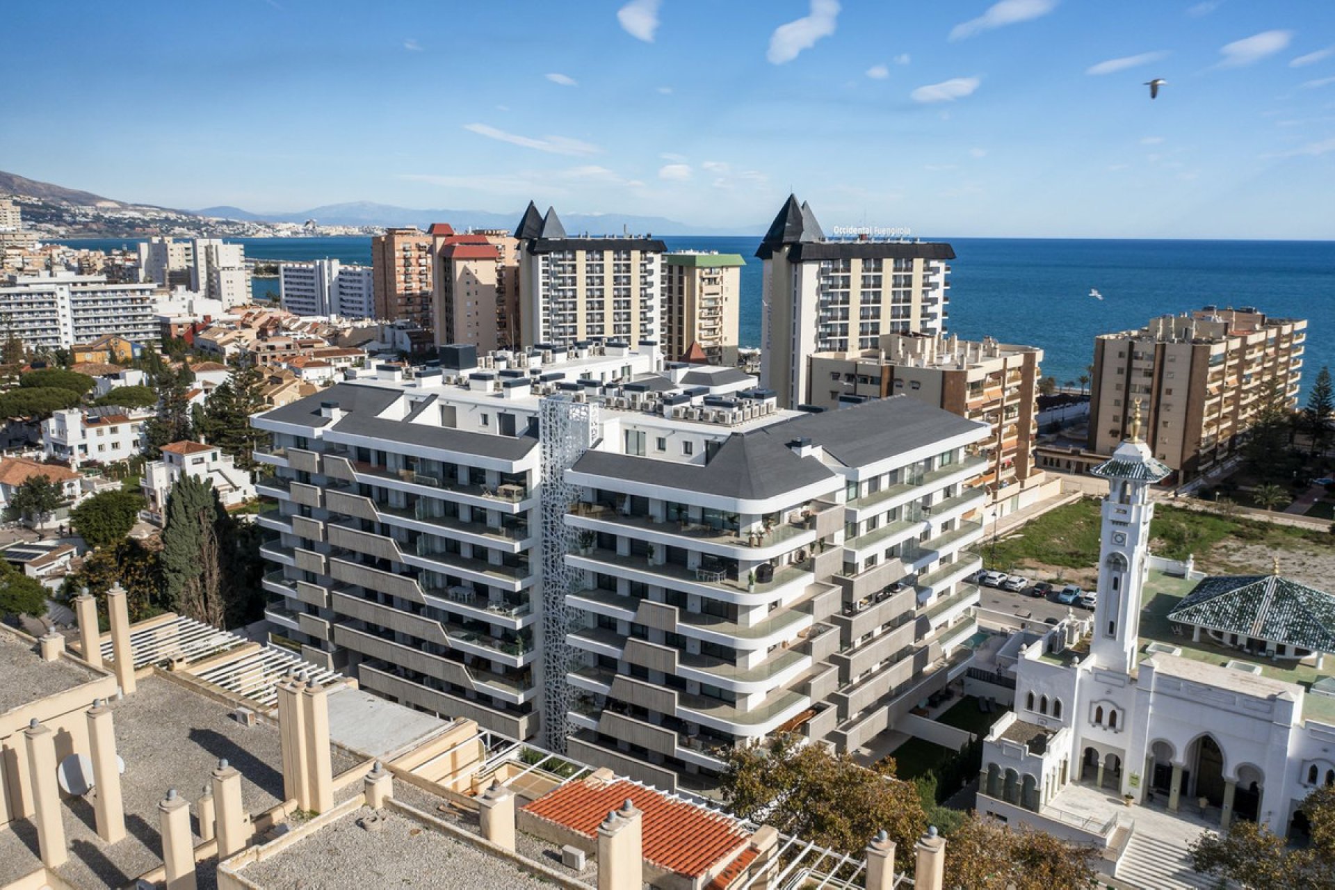 Resale - Apartment - Middle Floor Apartment - Fuengirola - Fuengirola Centro