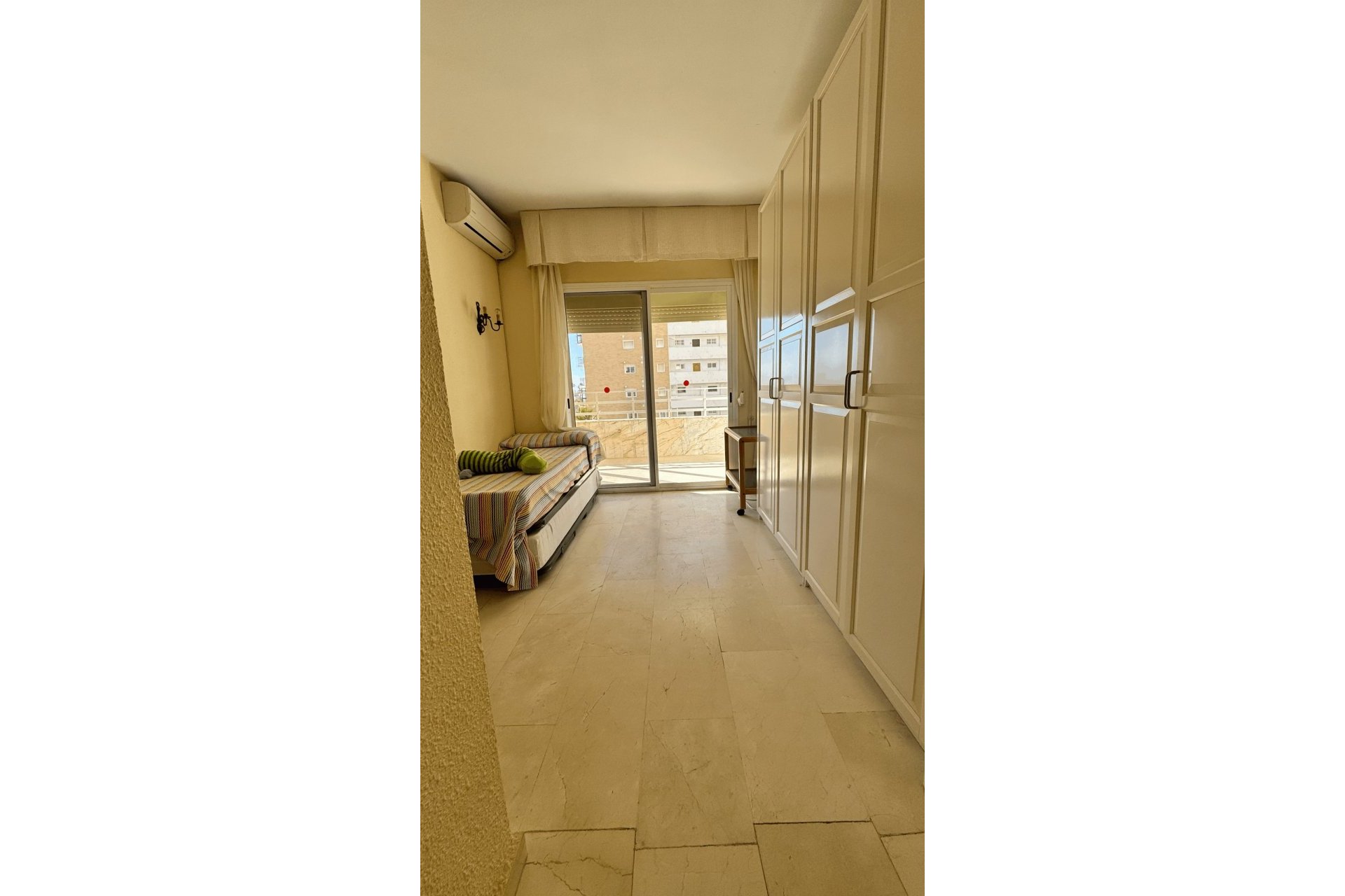 Resale - Apartment - Middle Floor Apartment - Fuengirola - Fuengirola Centro