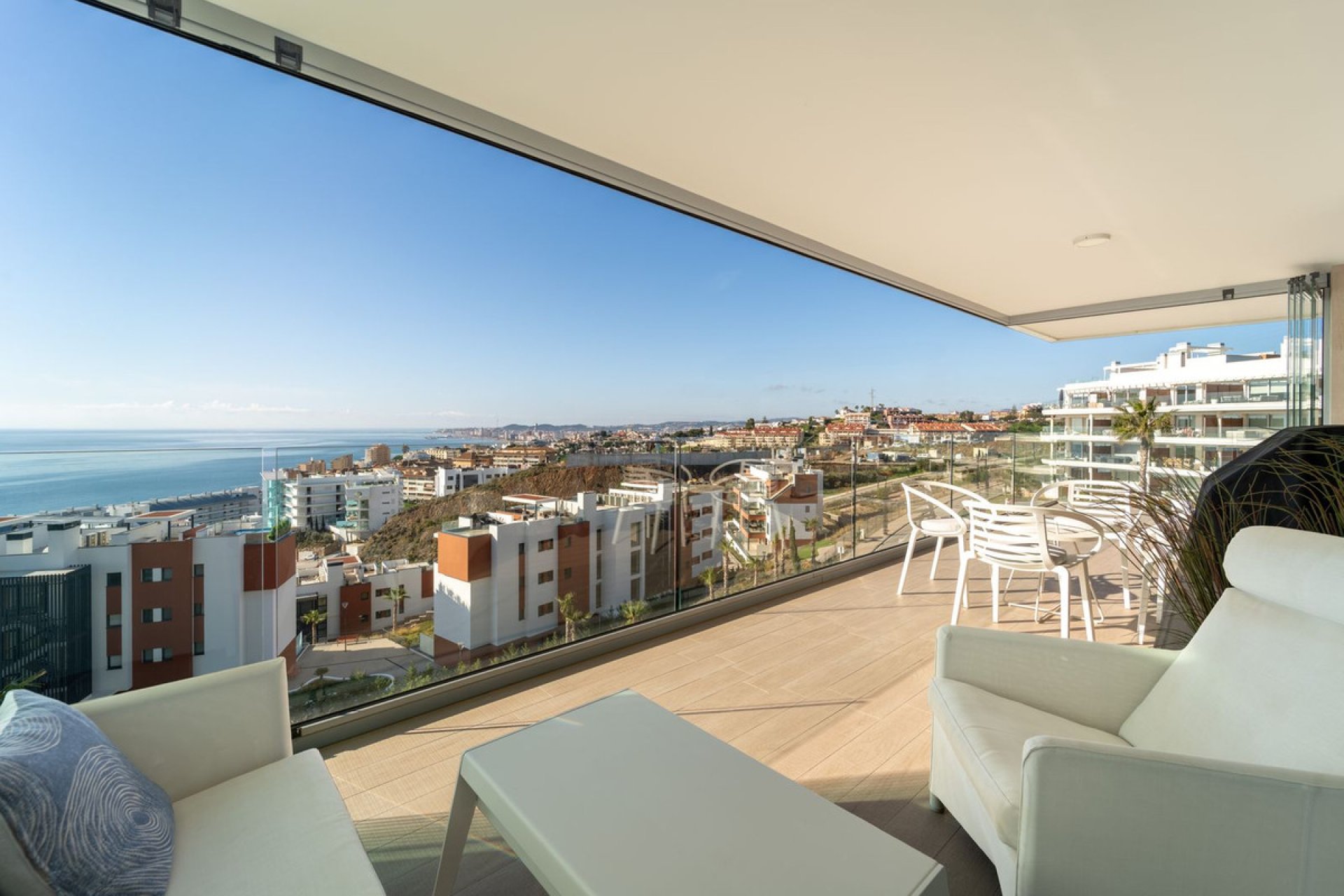 Resale - Apartment - Middle Floor Apartment - Fuengirola - Fuengirola Centro