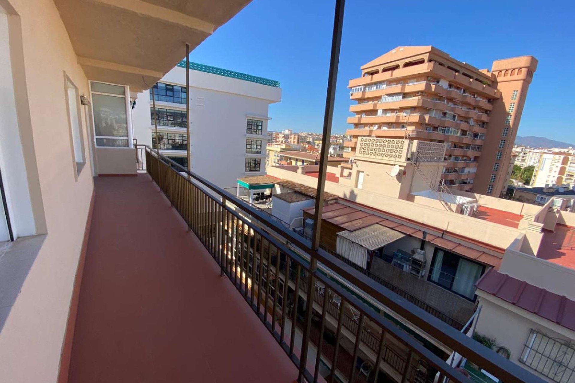 Resale - Apartment - Middle Floor Apartment - Fuengirola - Fuengirola Centro