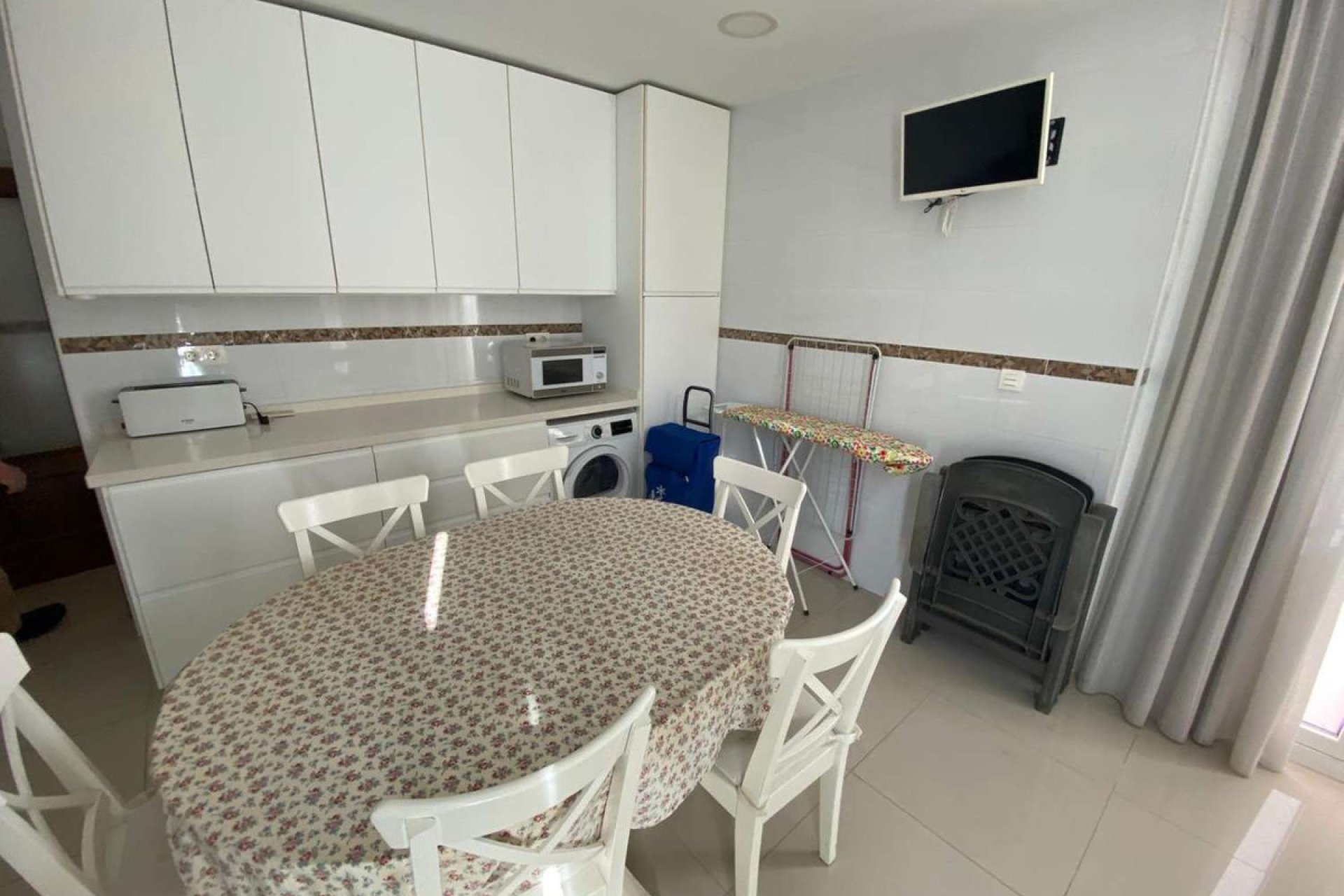 Resale - Apartment - Middle Floor Apartment - Fuengirola - Fuengirola Centro