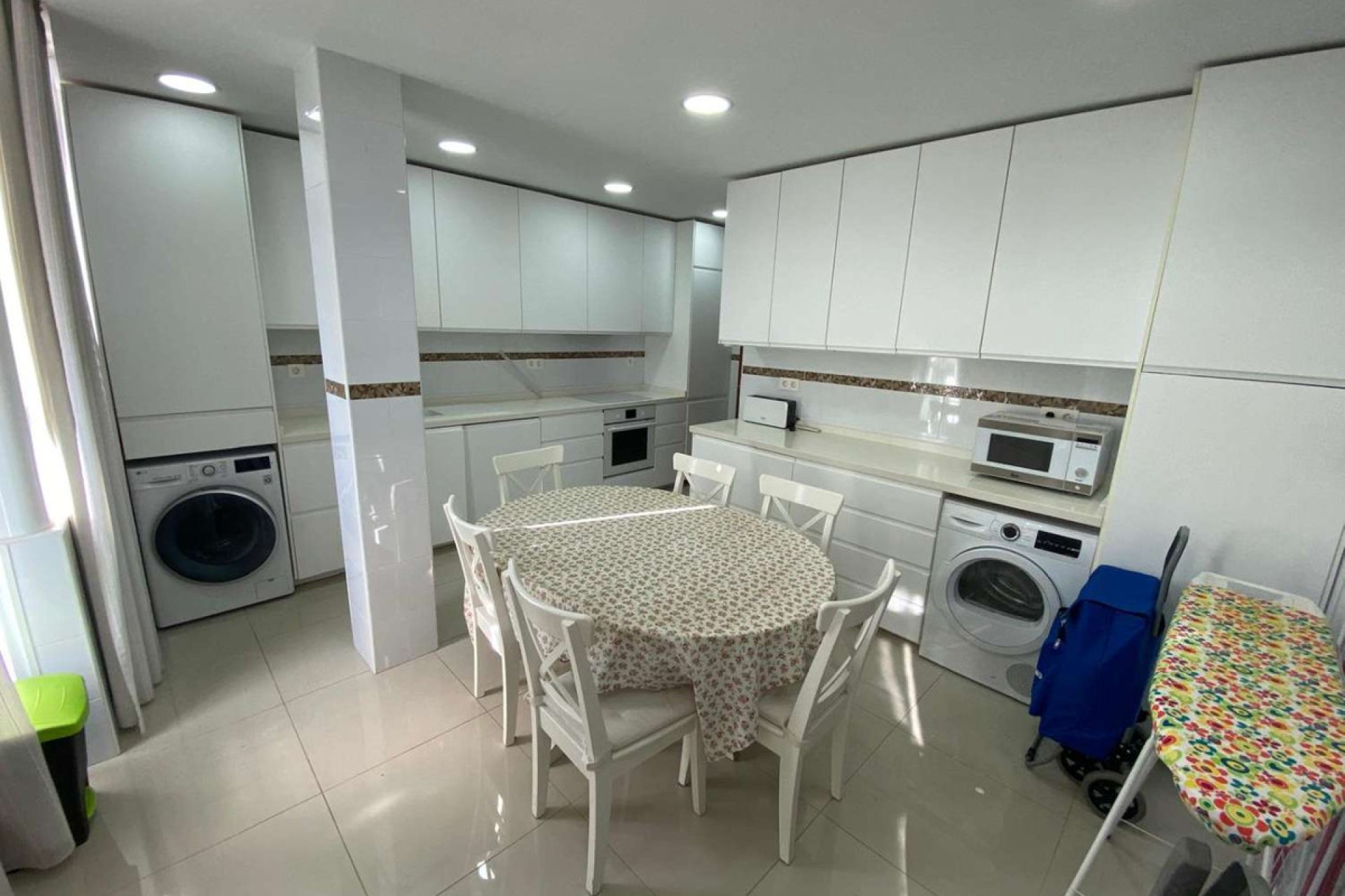 Resale - Apartment - Middle Floor Apartment - Fuengirola - Fuengirola Centro