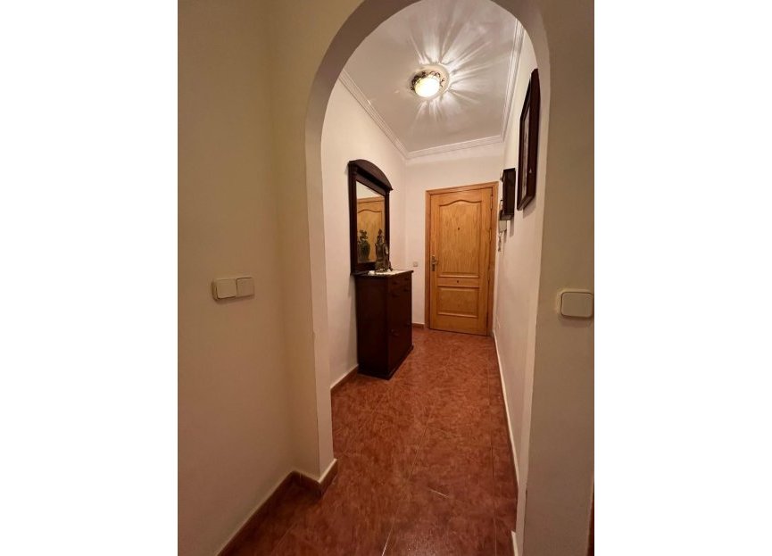 Resale - Apartment - Middle Floor Apartment - Fuengirola - Fuengirola Centro