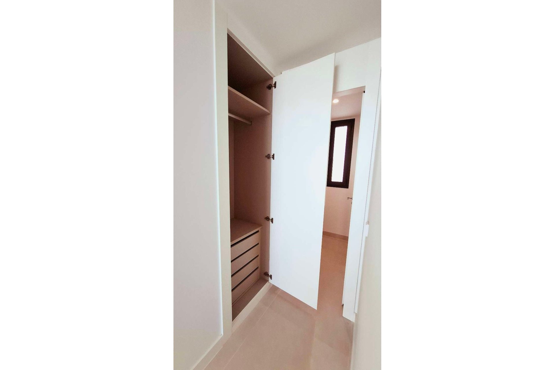 Resale - Apartment - Middle Floor Apartment - Fuengirola - Fuengirola Centro