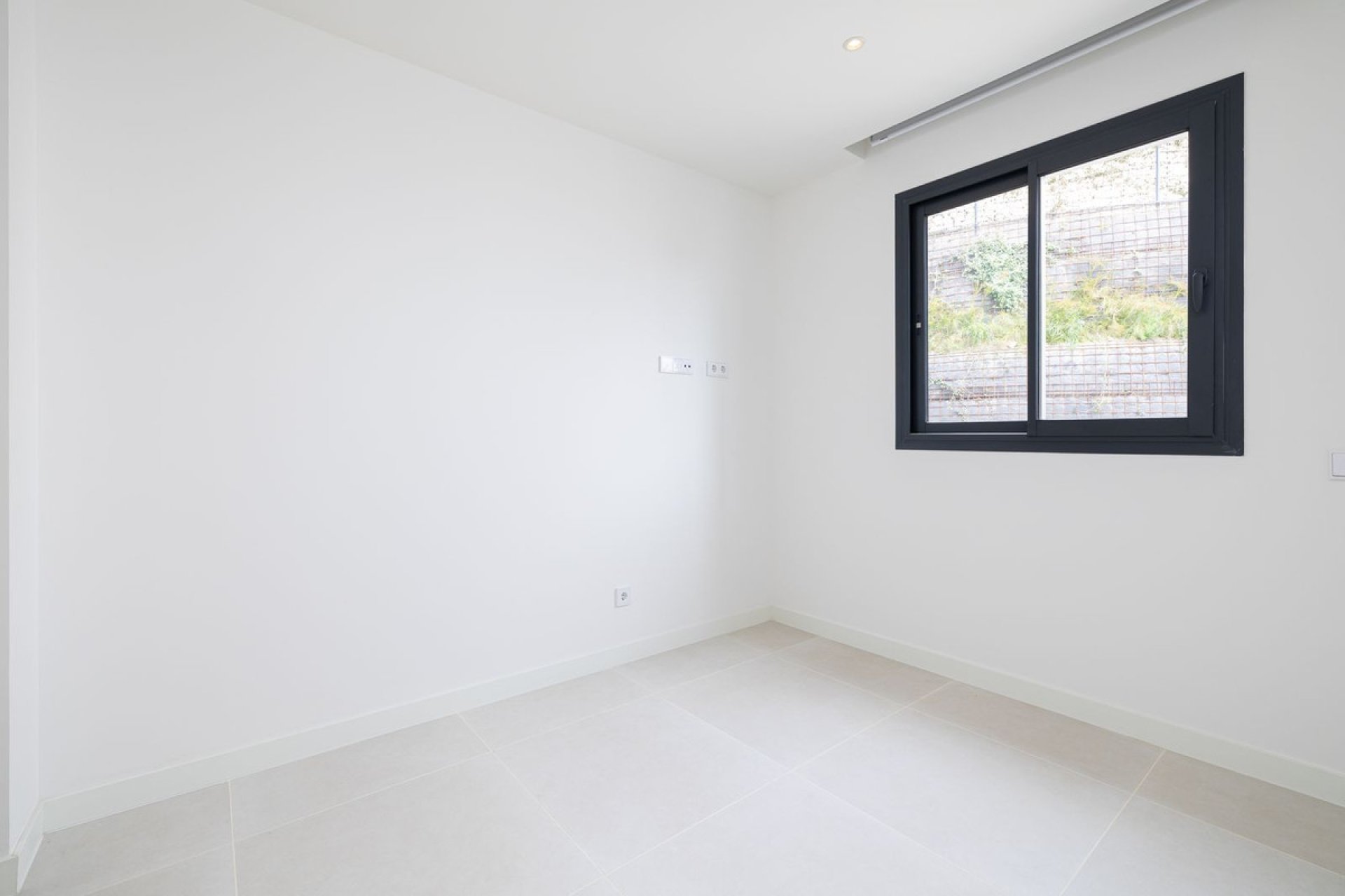 Resale - Apartment - Middle Floor Apartment - Fuengirola - Fuengirola Centro