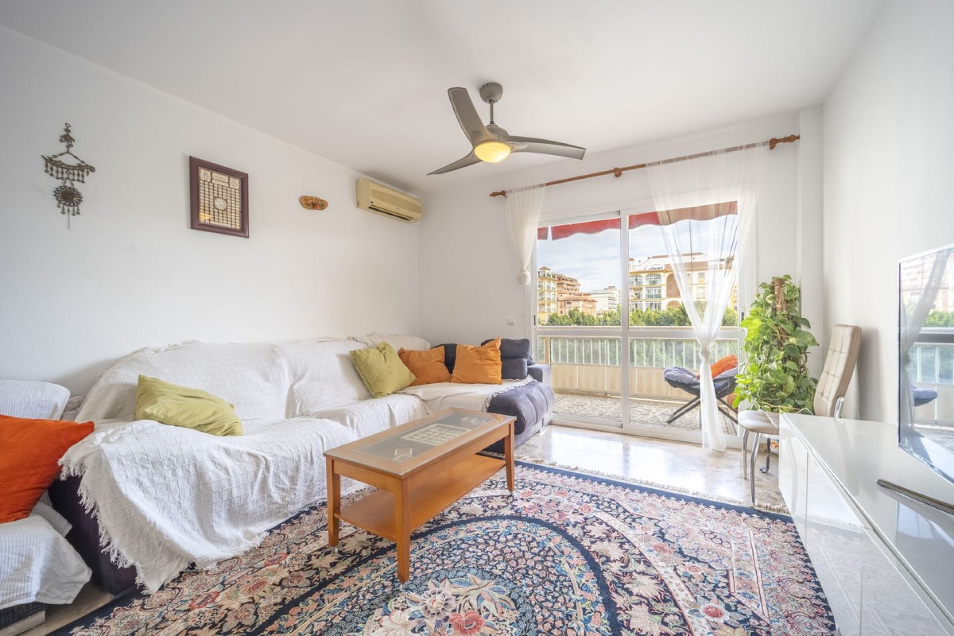 Resale - Apartment - Middle Floor Apartment - Fuengirola - Fuengirola Centro