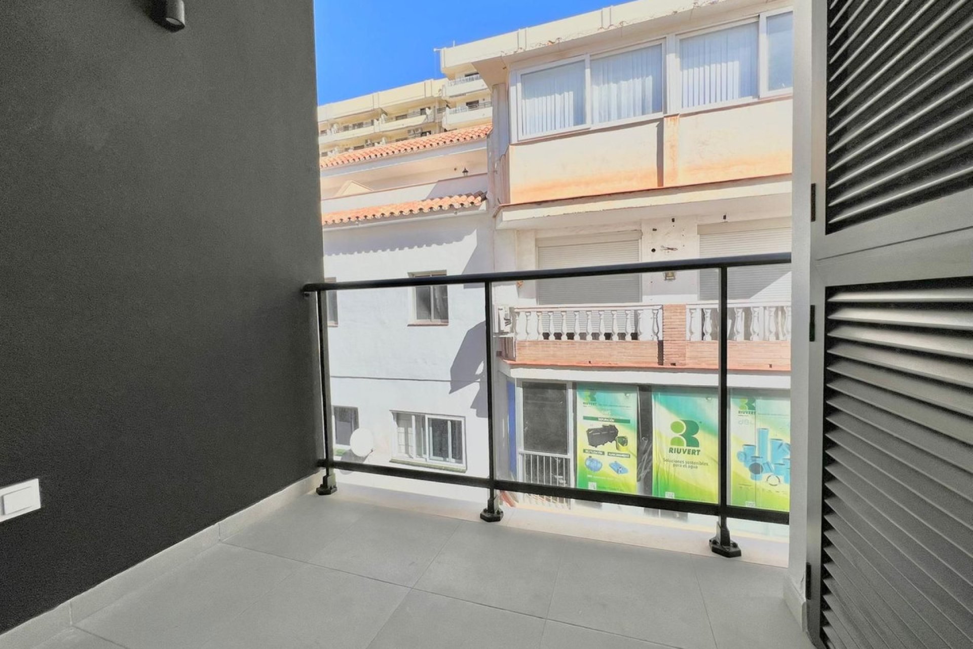 Resale - Apartment - Middle Floor Apartment - Fuengirola - Fuengirola Centro