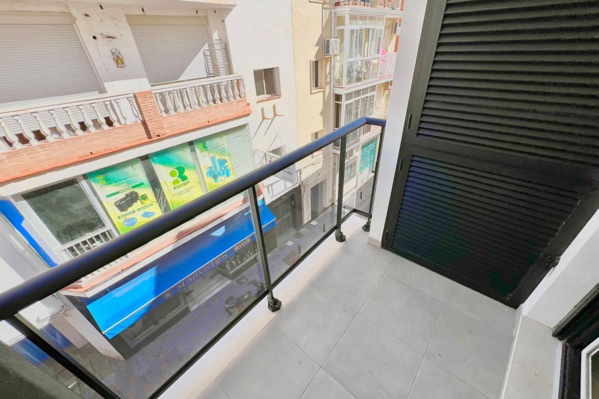 Resale - Apartment - Middle Floor Apartment - Fuengirola - Fuengirola Centro