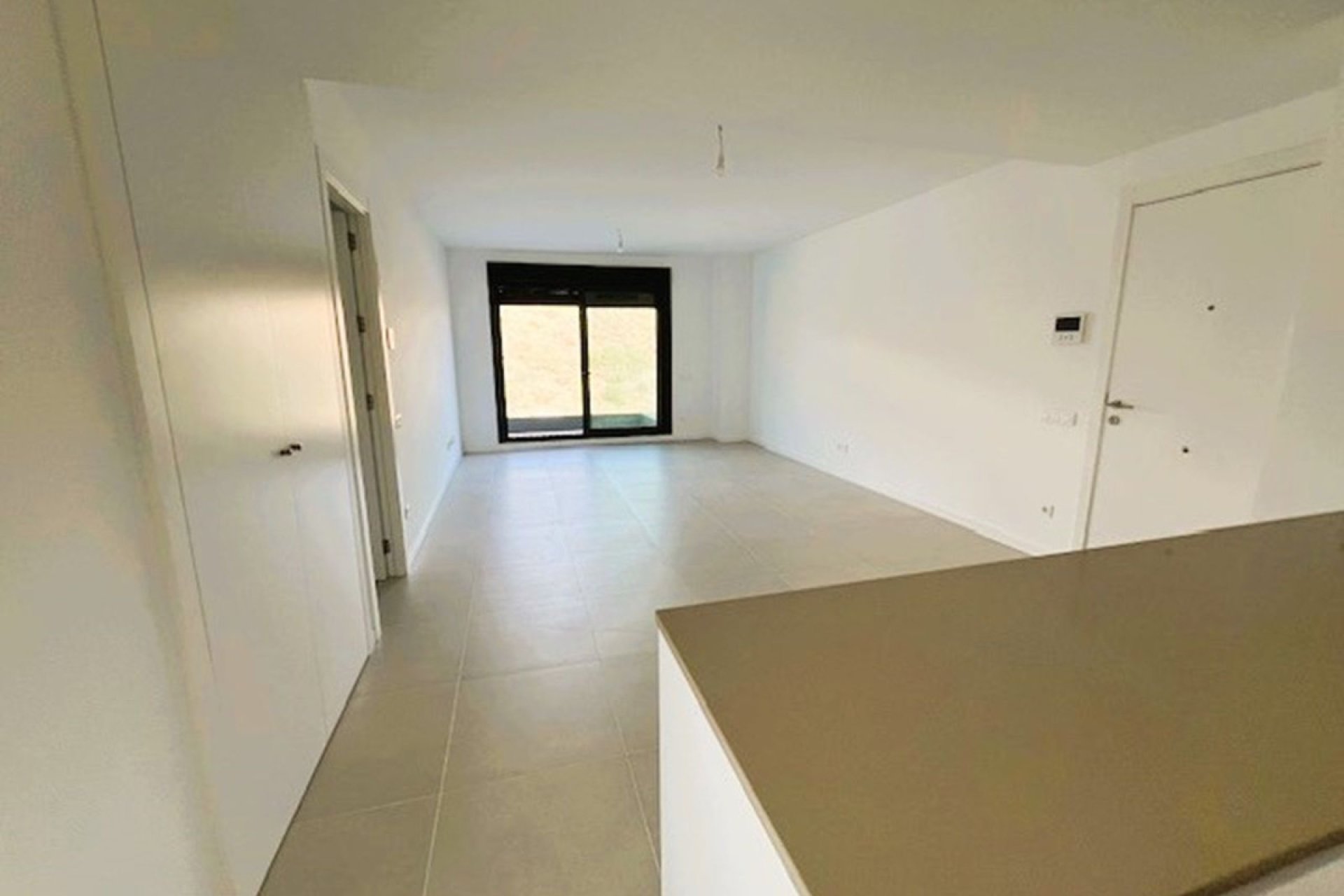 Resale - Apartment - Middle Floor Apartment - Fuengirola - Fuengirola Centro