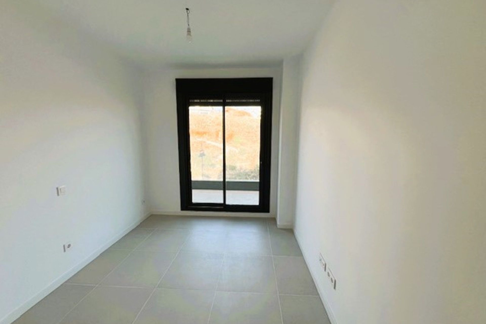 Resale - Apartment - Middle Floor Apartment - Fuengirola - Fuengirola Centro