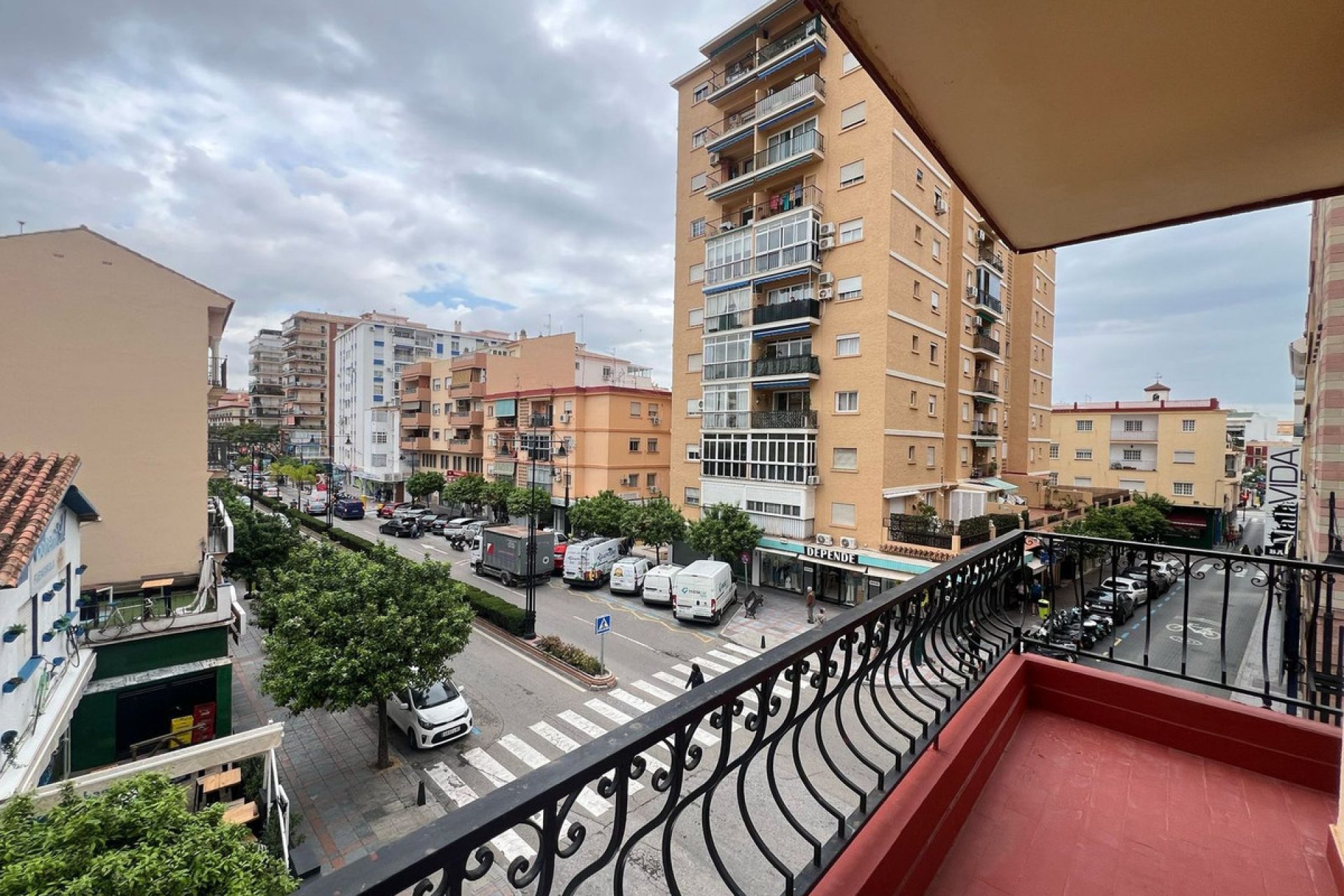 Resale - Apartment - Middle Floor Apartment - Fuengirola - Fuengirola Centro