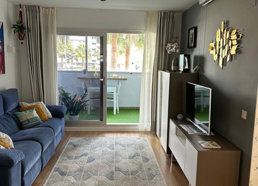 Resale - Apartment - Middle Floor Apartment - Fuengirola - Fuengirola Centro