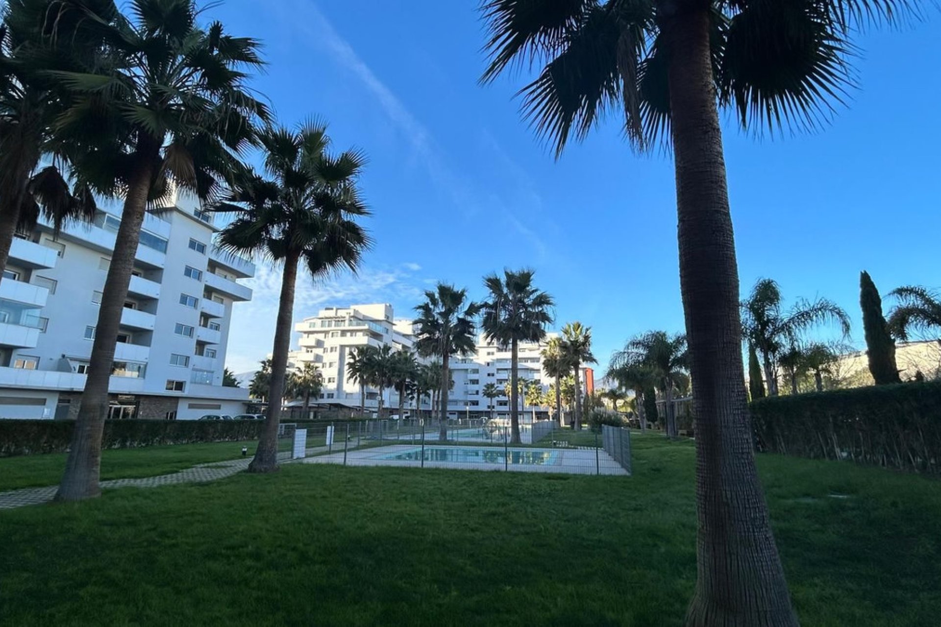 Resale - Apartment - Middle Floor Apartment - Fuengirola - Fuengirola Centro