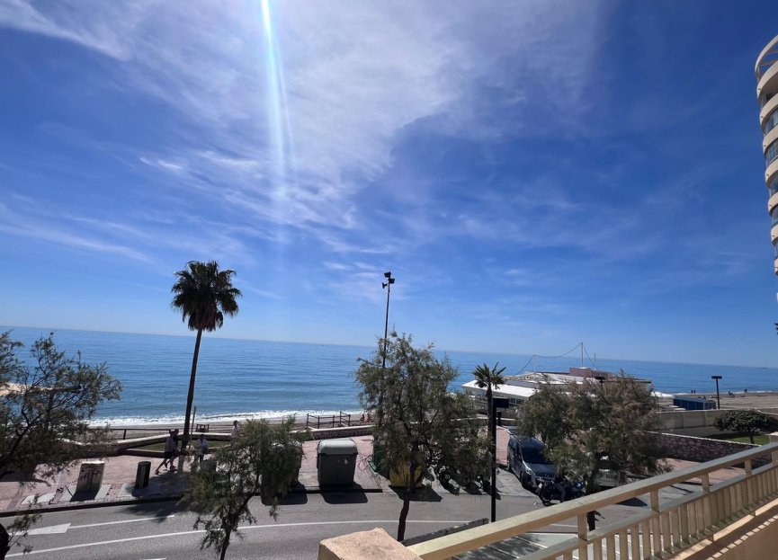 Resale - Apartment - Middle Floor Apartment - Fuengirola - Fuengirola Centro