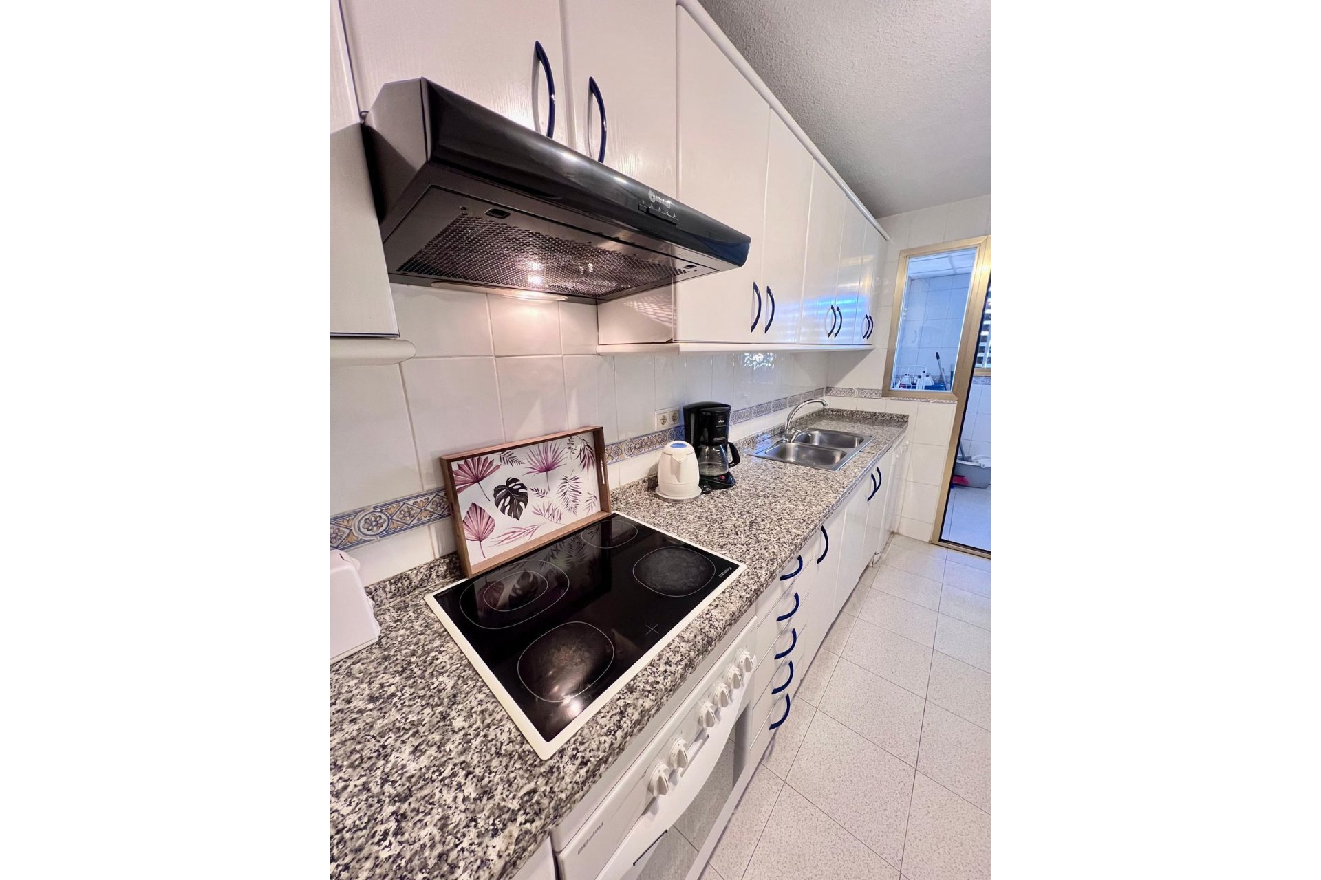 Resale - Apartment - Middle Floor Apartment - Fuengirola - Fuengirola Centro