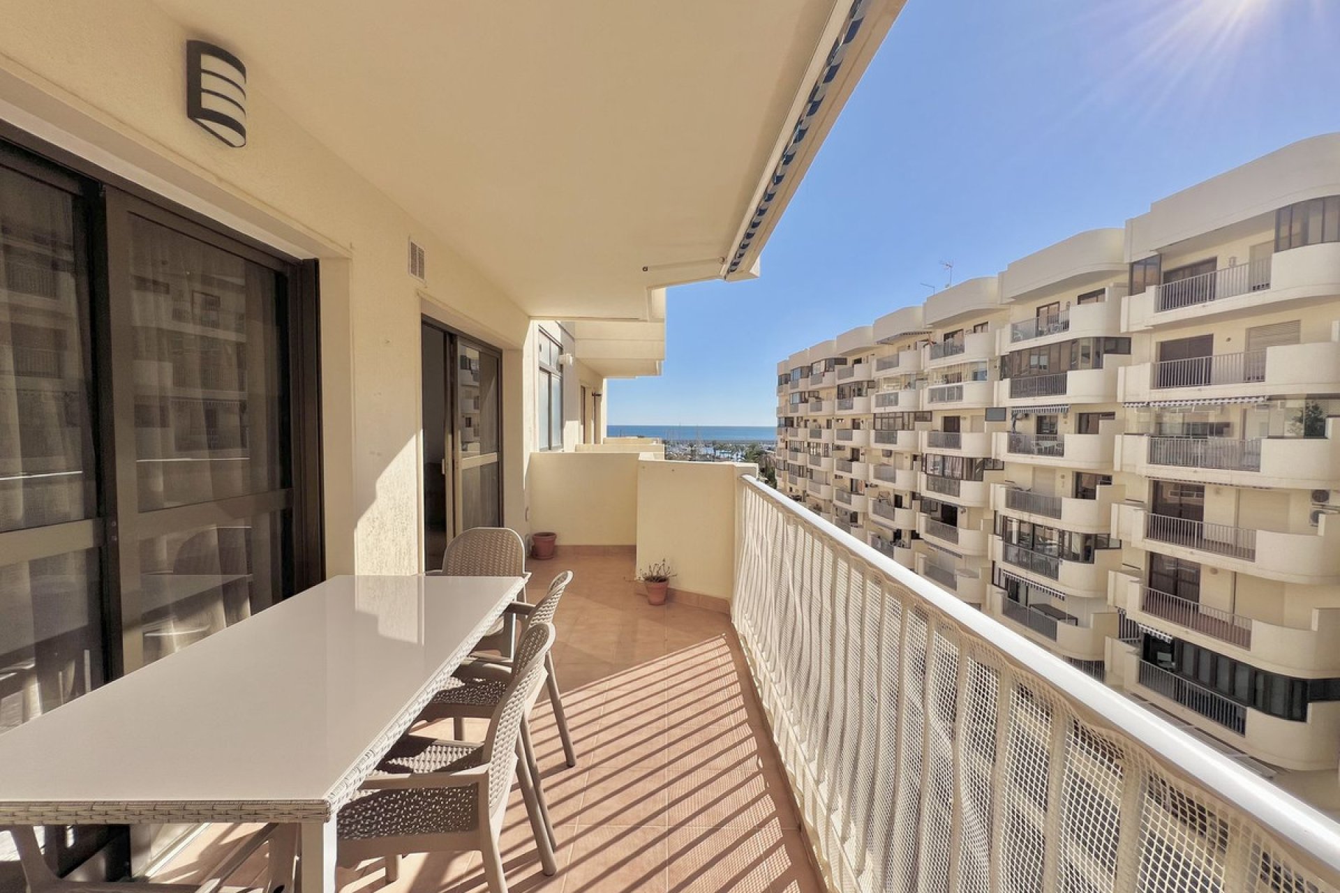 Resale - Apartment - Middle Floor Apartment - Fuengirola - Fuengirola Centro