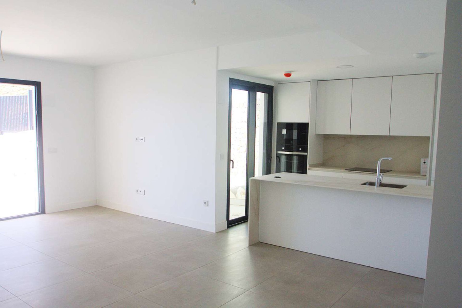 Resale - Apartment - Middle Floor Apartment - Fuengirola - Fuengirola Centro