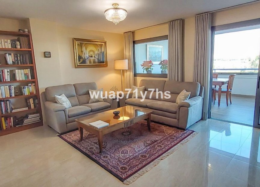 Resale - Apartment - Middle Floor Apartment - Fuengirola - Fuengirola Centro