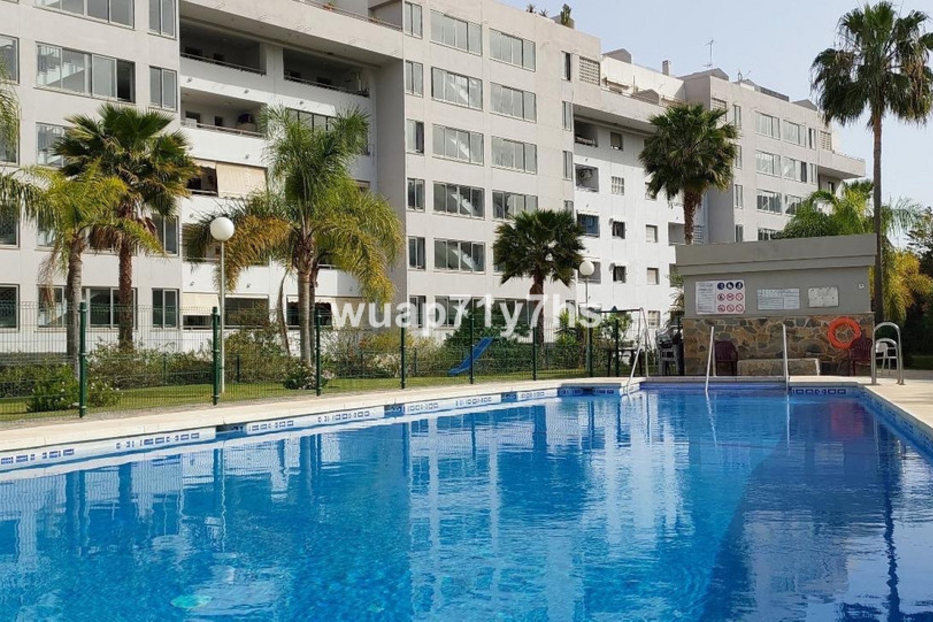 Resale - Apartment - Middle Floor Apartment - Fuengirola - Fuengirola Centro