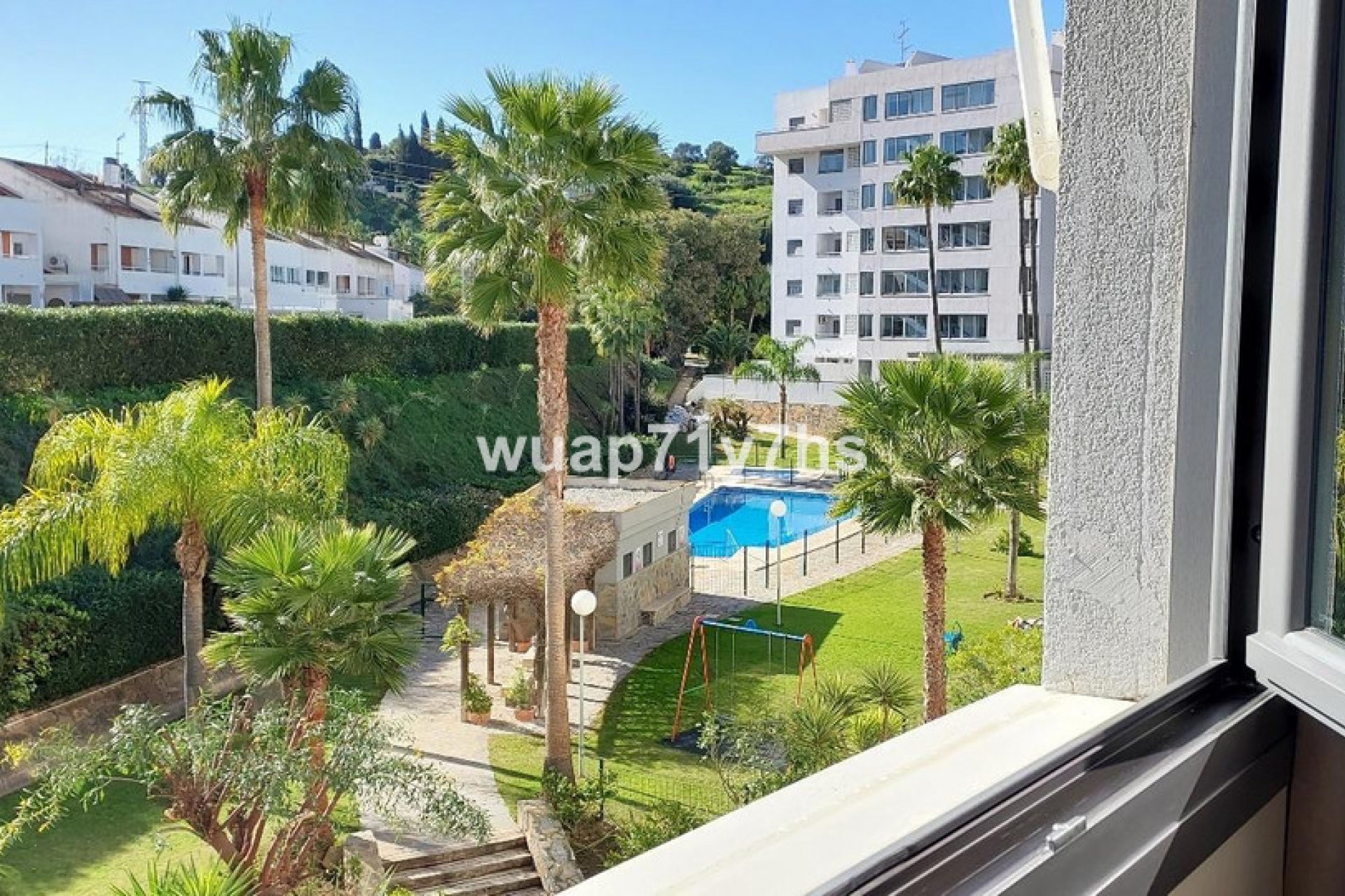 Resale - Apartment - Middle Floor Apartment - Fuengirola - Fuengirola Centro