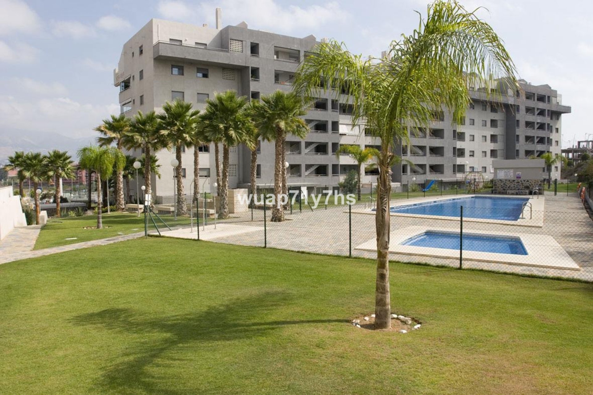 Resale - Apartment - Middle Floor Apartment - Fuengirola - Fuengirola Centro