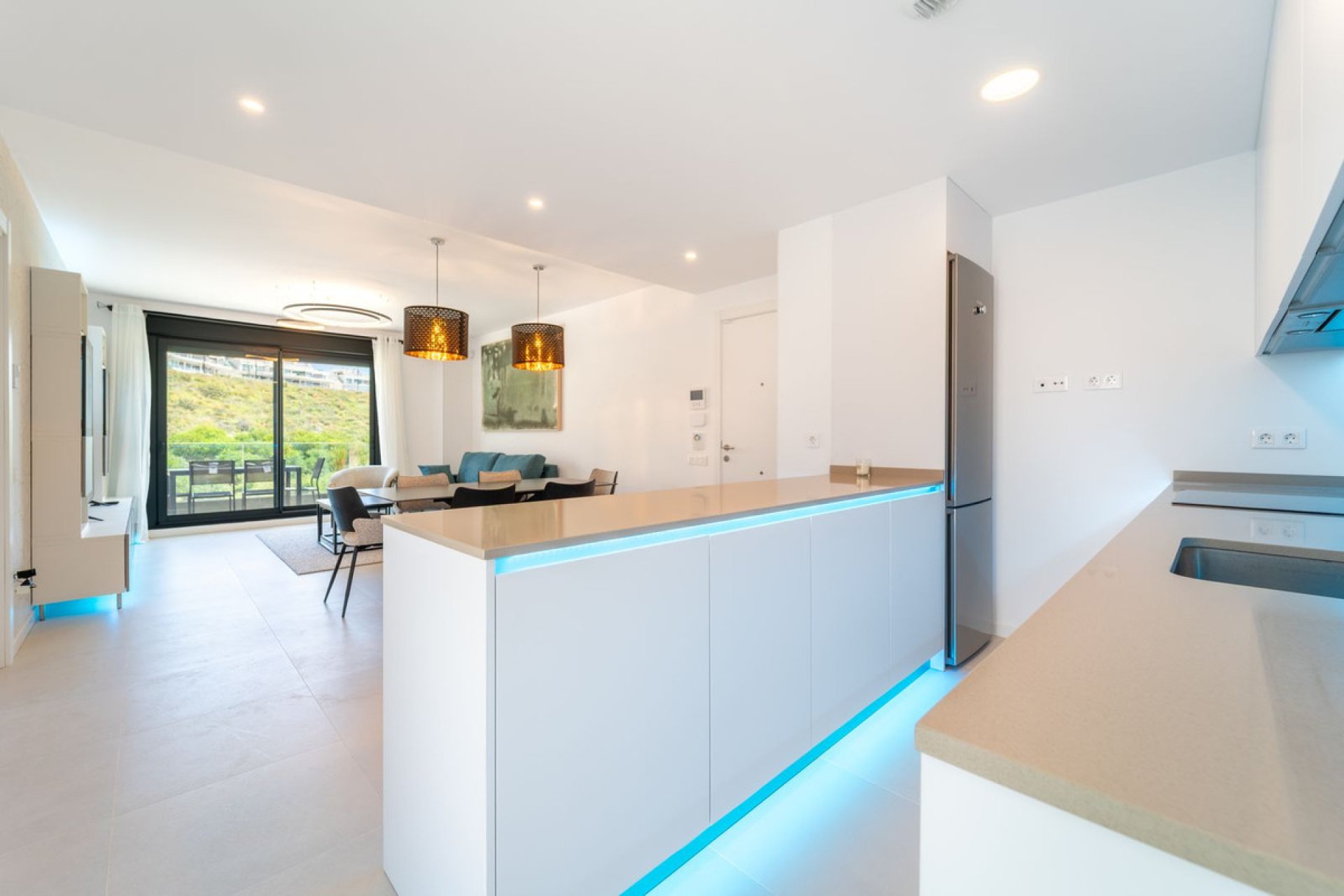 Resale - Apartment - Middle Floor Apartment - Fuengirola - Fuengirola Centro