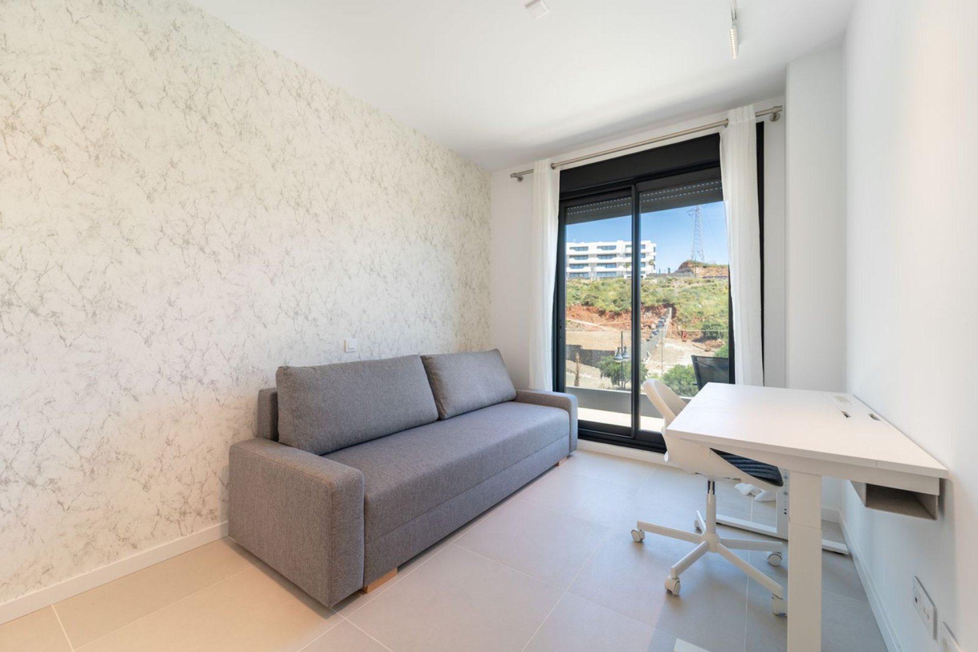 Resale - Apartment - Middle Floor Apartment - Fuengirola - Fuengirola Centro