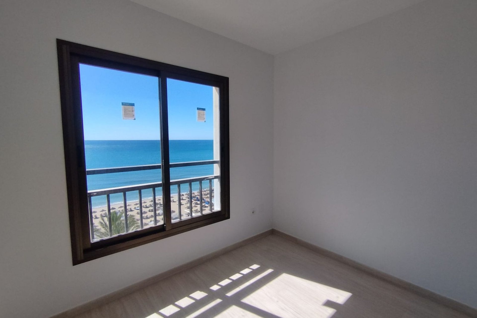 Resale - Apartment - Middle Floor Apartment - Fuengirola - Fuengirola Centro