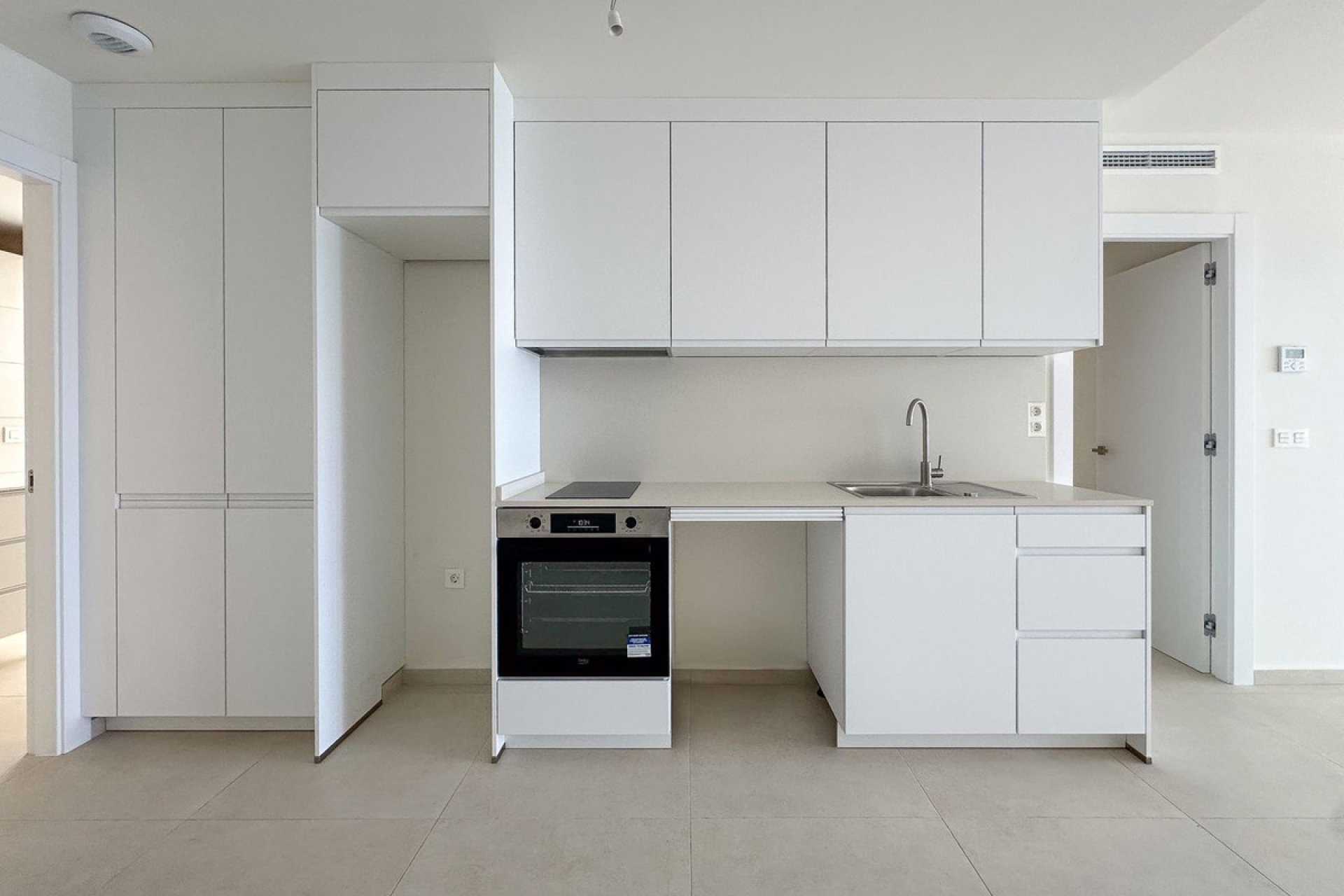 Resale - Apartment - Middle Floor Apartment - Fuengirola - Fuengirola Centro