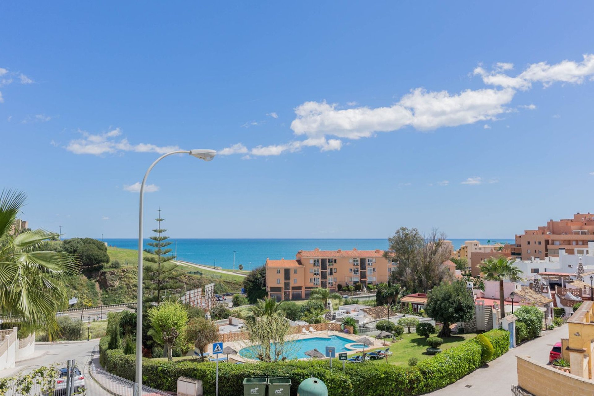 Resale - Apartment - Middle Floor Apartment - Fuengirola - Fuengirola Centro