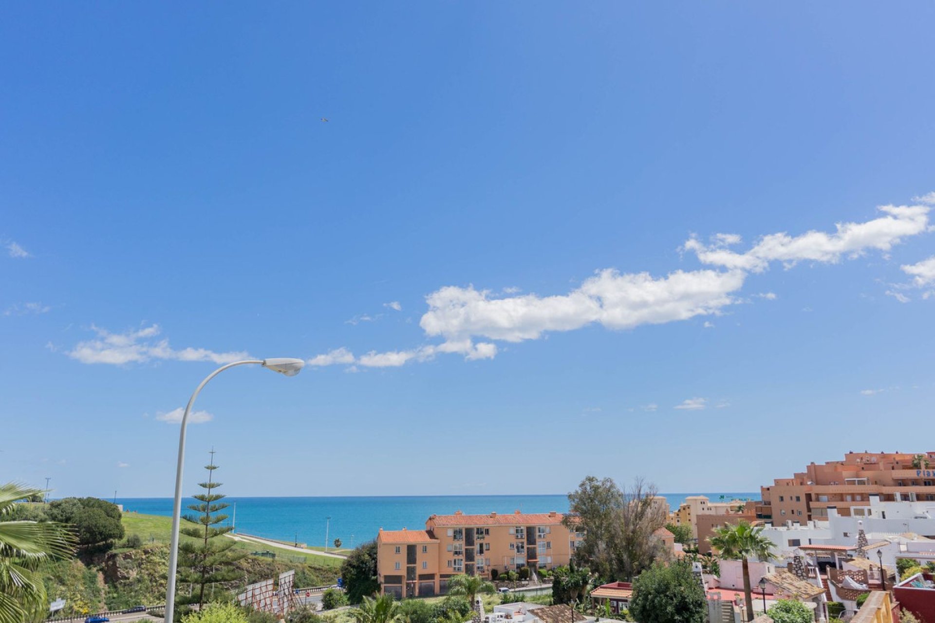 Resale - Apartment - Middle Floor Apartment - Fuengirola - Fuengirola Centro