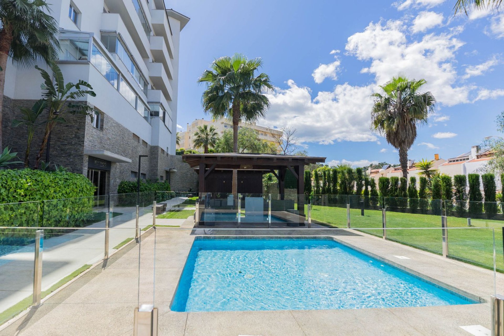 Resale - Apartment - Middle Floor Apartment - Fuengirola - Fuengirola Centro