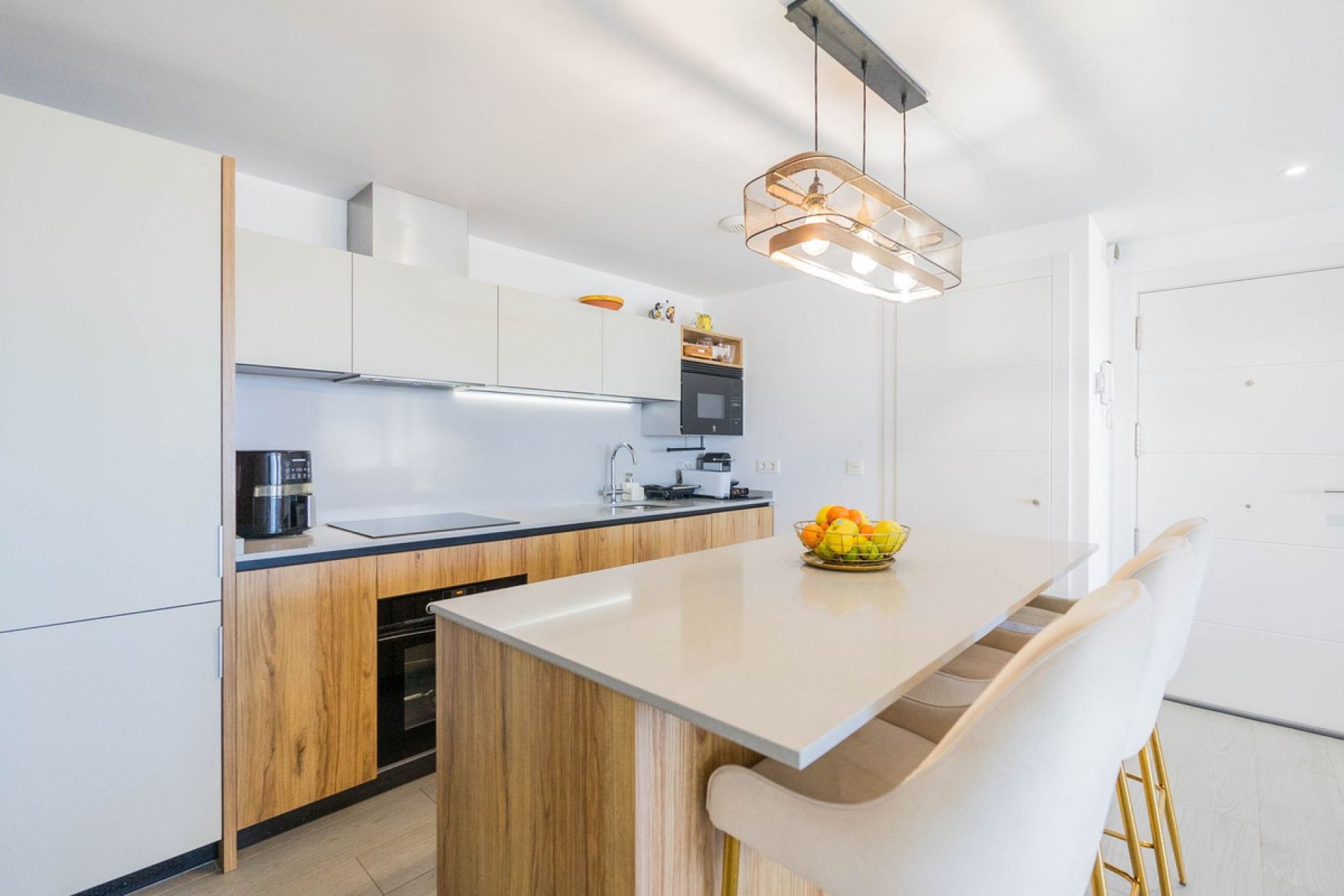 Resale - Apartment - Middle Floor Apartment - Fuengirola - Fuengirola Centro