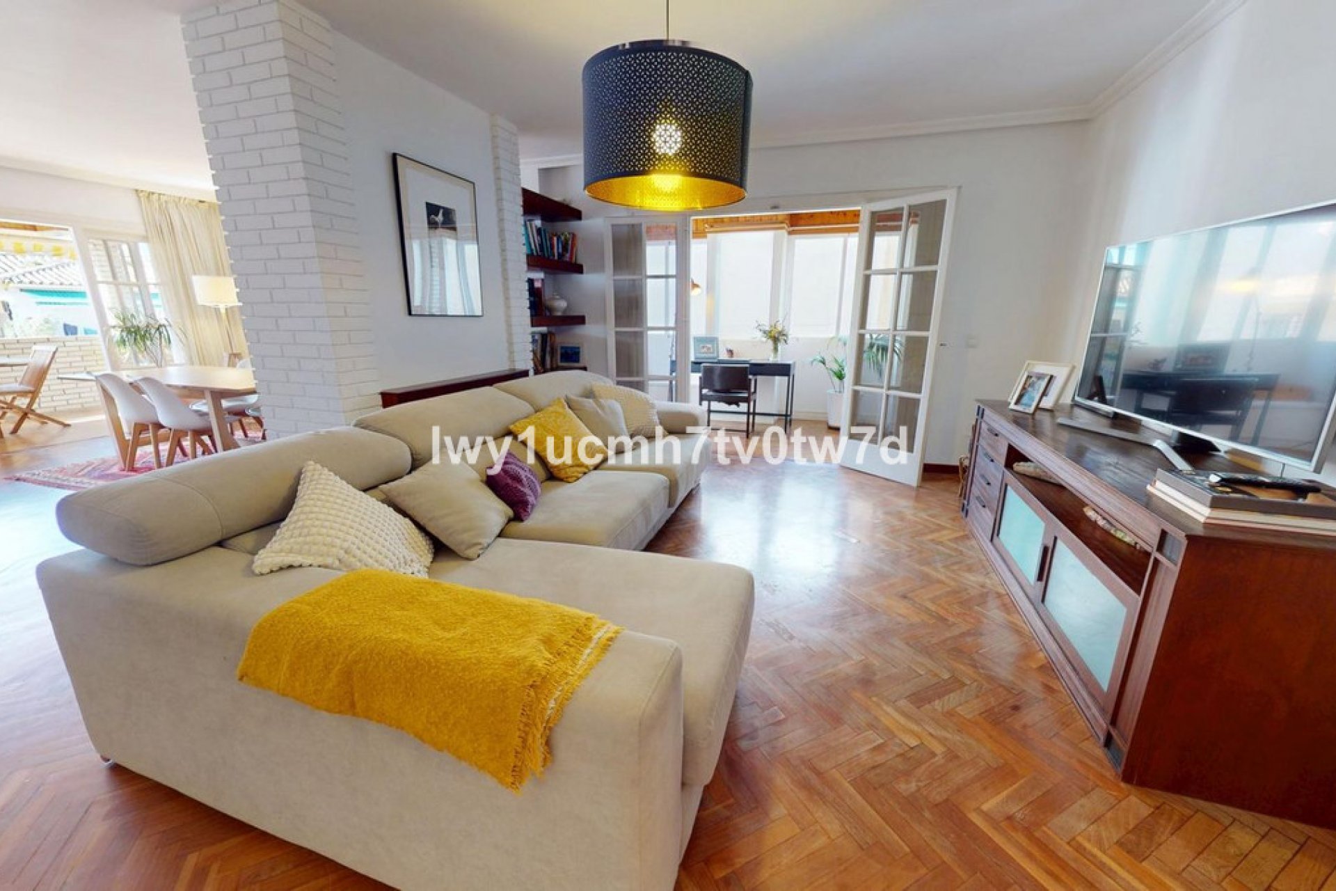 Resale - Apartment - Middle Floor Apartment - Fuengirola - Fuengirola Centro