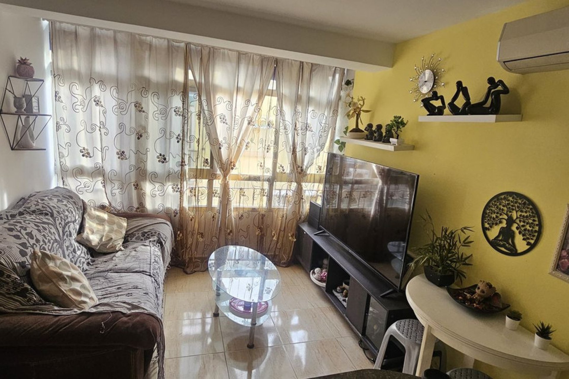 Resale - Apartment - Middle Floor Apartment - Fuengirola - Fuengirola Centro