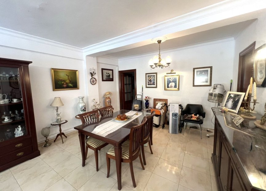 Resale - Apartment - Middle Floor Apartment - Fuengirola - Fuengirola Centro